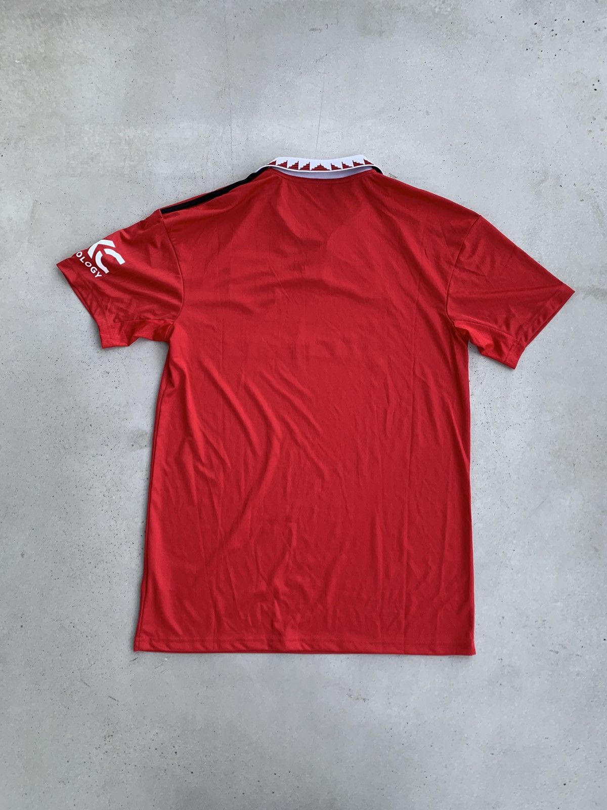Adidas Adidas Manchester United Jersey Vintage Football Tee Y2k Size US M / EU 48-50 / 2 - 8 Thumbnail