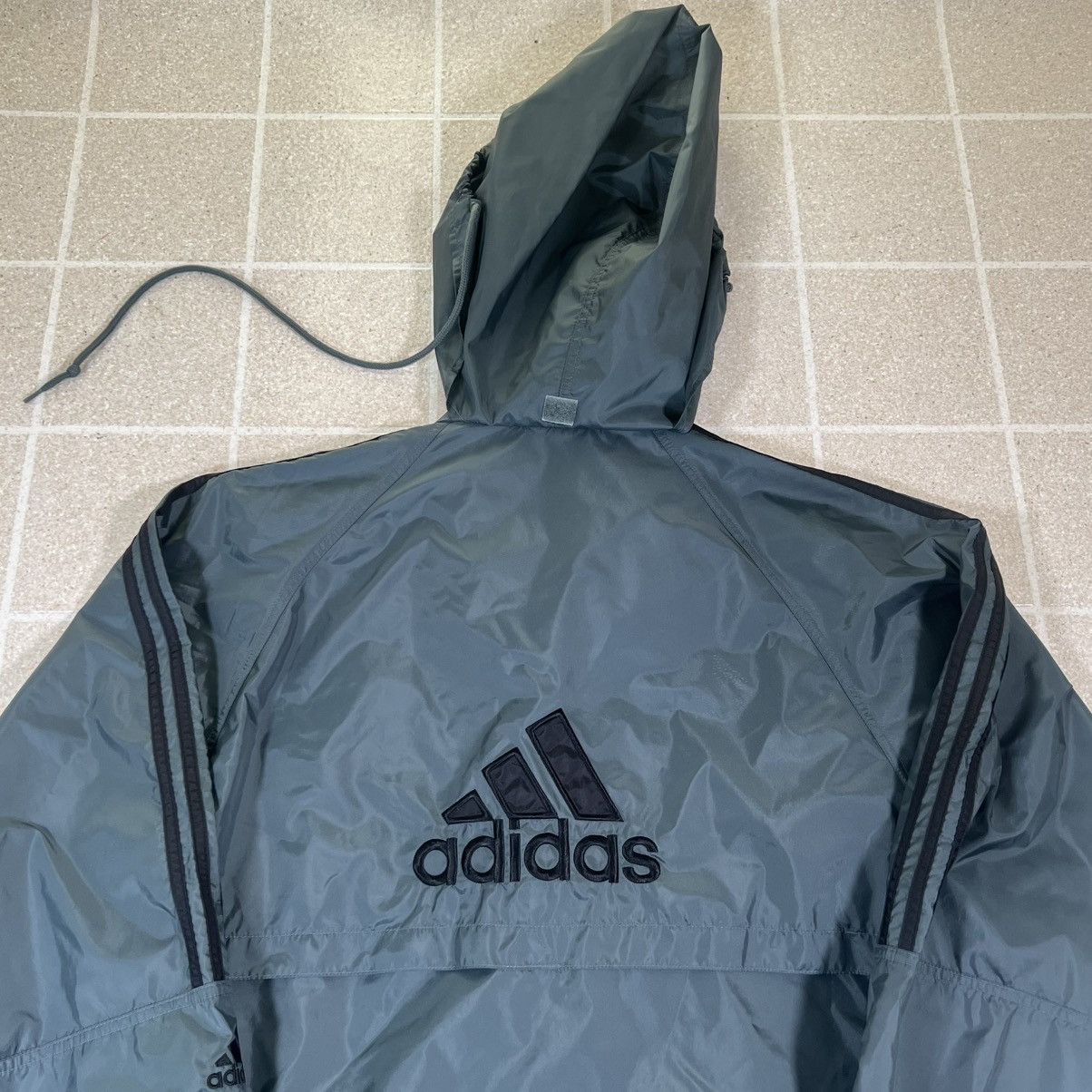Adidas Vintage Adidas Jacket Mens Medium Grey Windbreaker Track Size US M / EU 48-50 / 2 - 2 Thumbnail