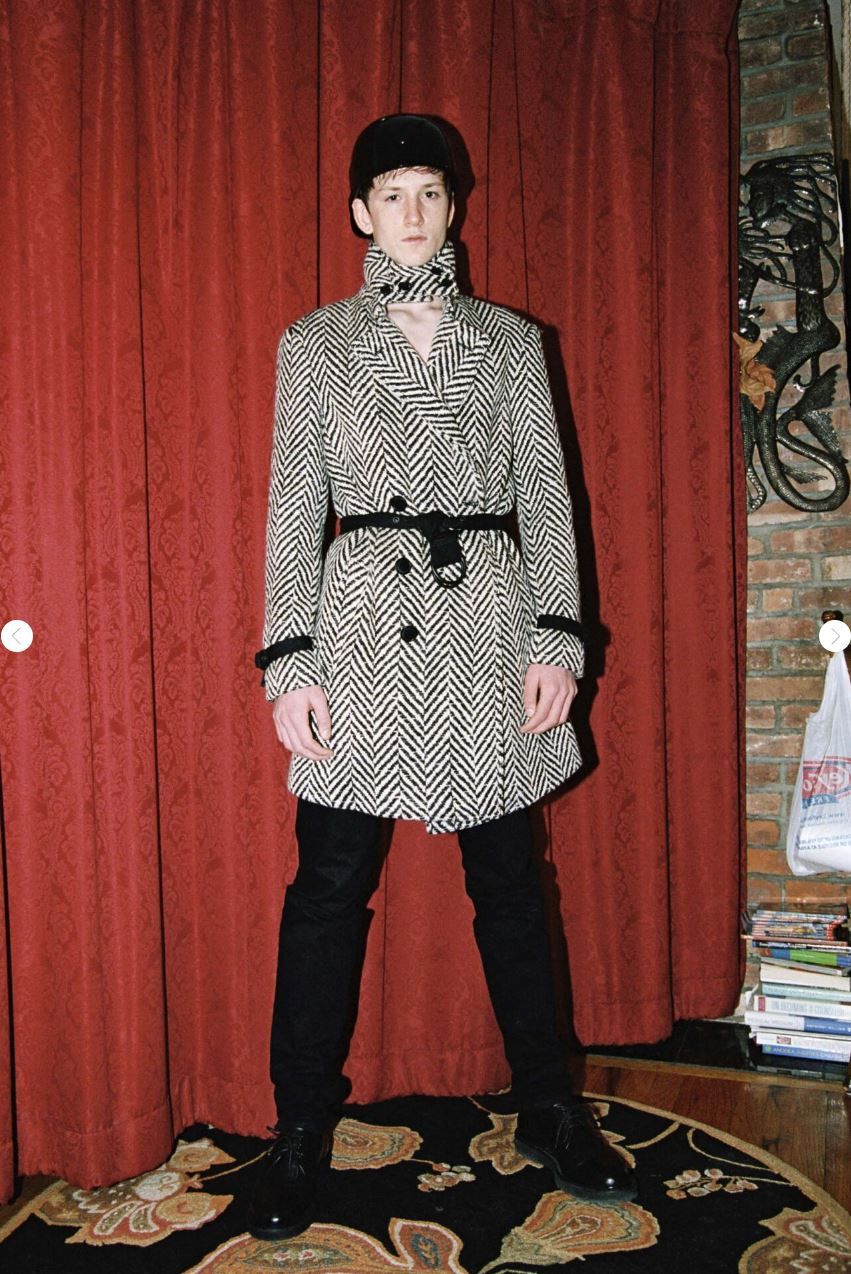 Saint Laurent Paris Black and White Herringbone Wool Belted Coat Size US XS / EU 42 / 0 - 6 Thumbnail