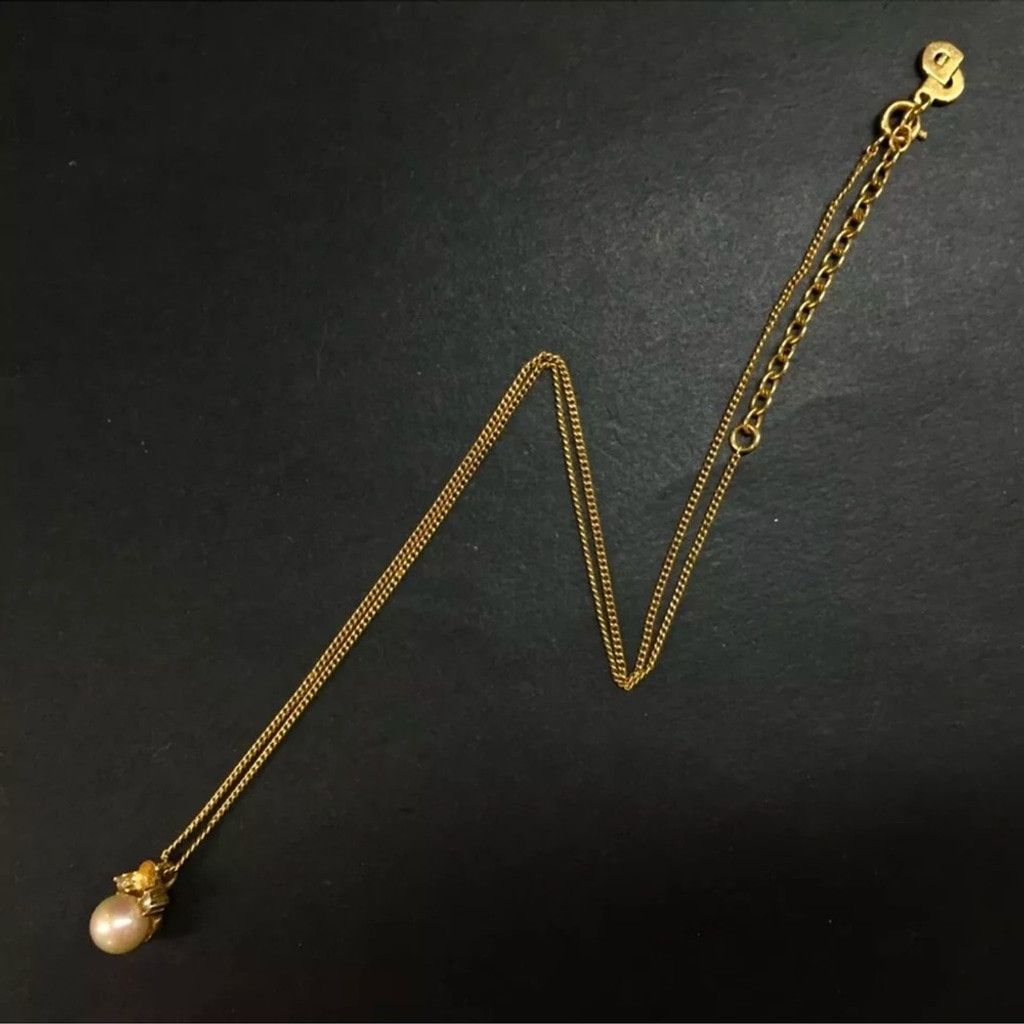 Christian Dior vintage gold and pearl necklace