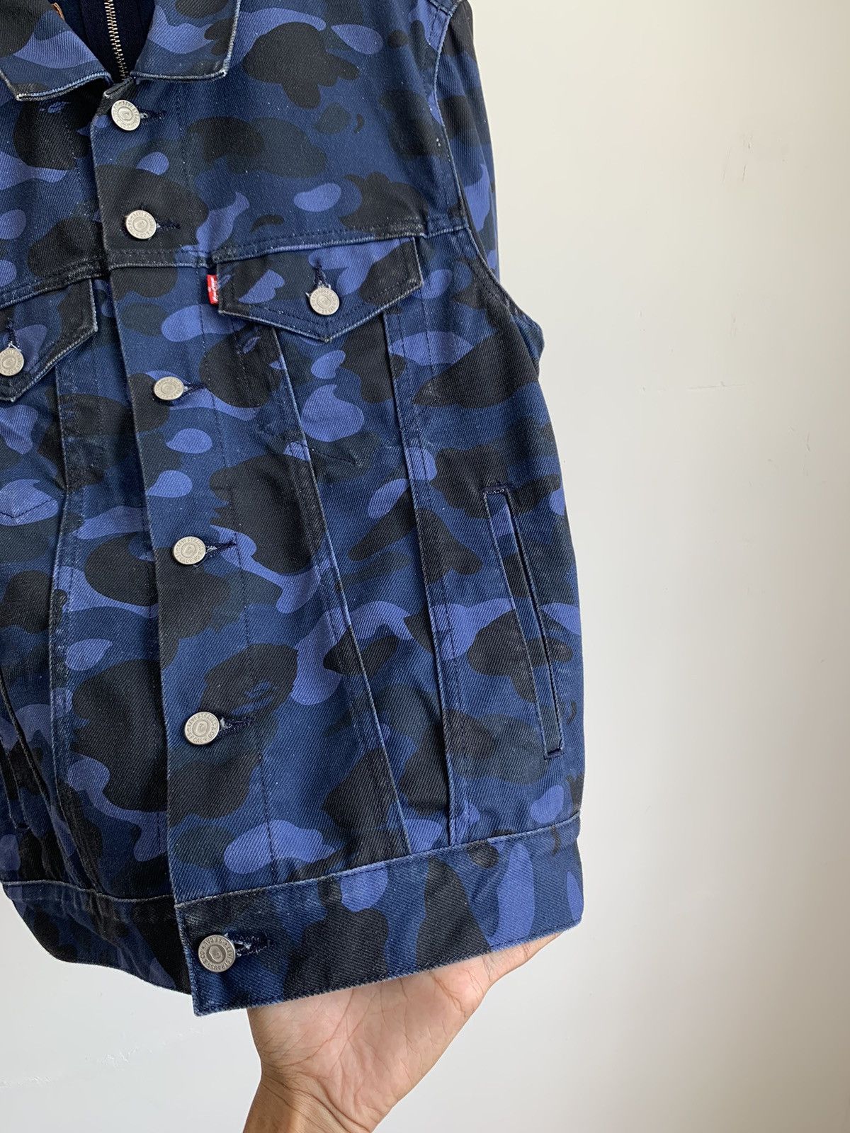 Bape Levis x Bape Blue Camo Trucker Jacket Size US XS / EU 42 / 0 - 15 Thumbnail