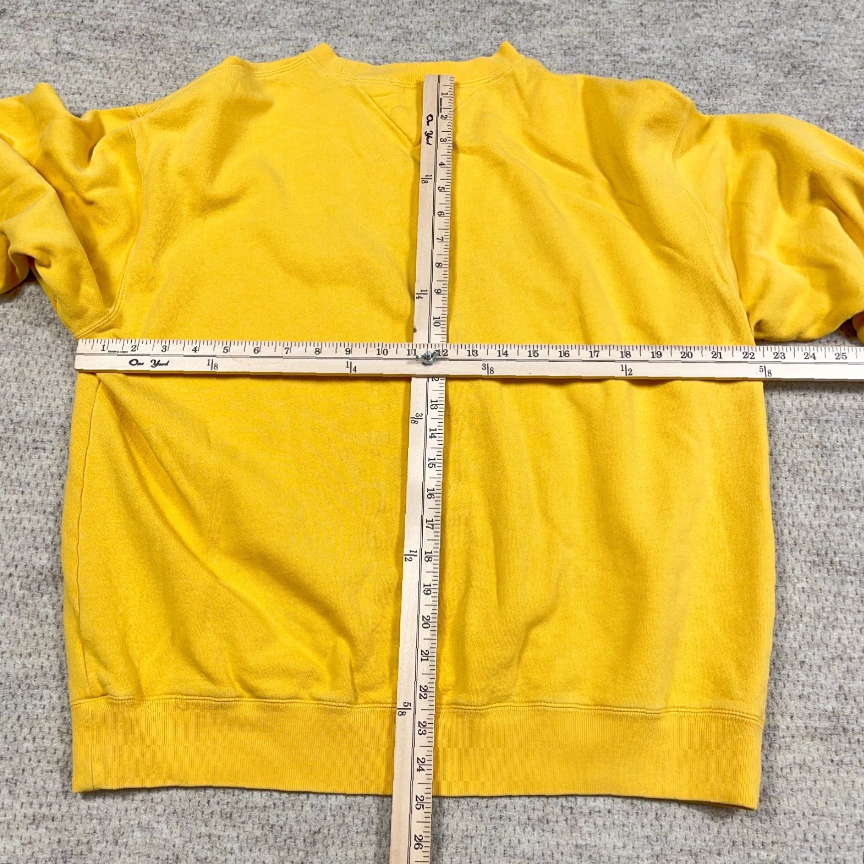 Tommy Hilfiger VINTAGE Tommy Hilfiger Sweatshirt Men M Yellow Crewneck Logo Embroidered Graphic Print 90s Classic Modern Sports 90s Mens Size US M / EU 48-50 / 2 - 7 Thumbnail