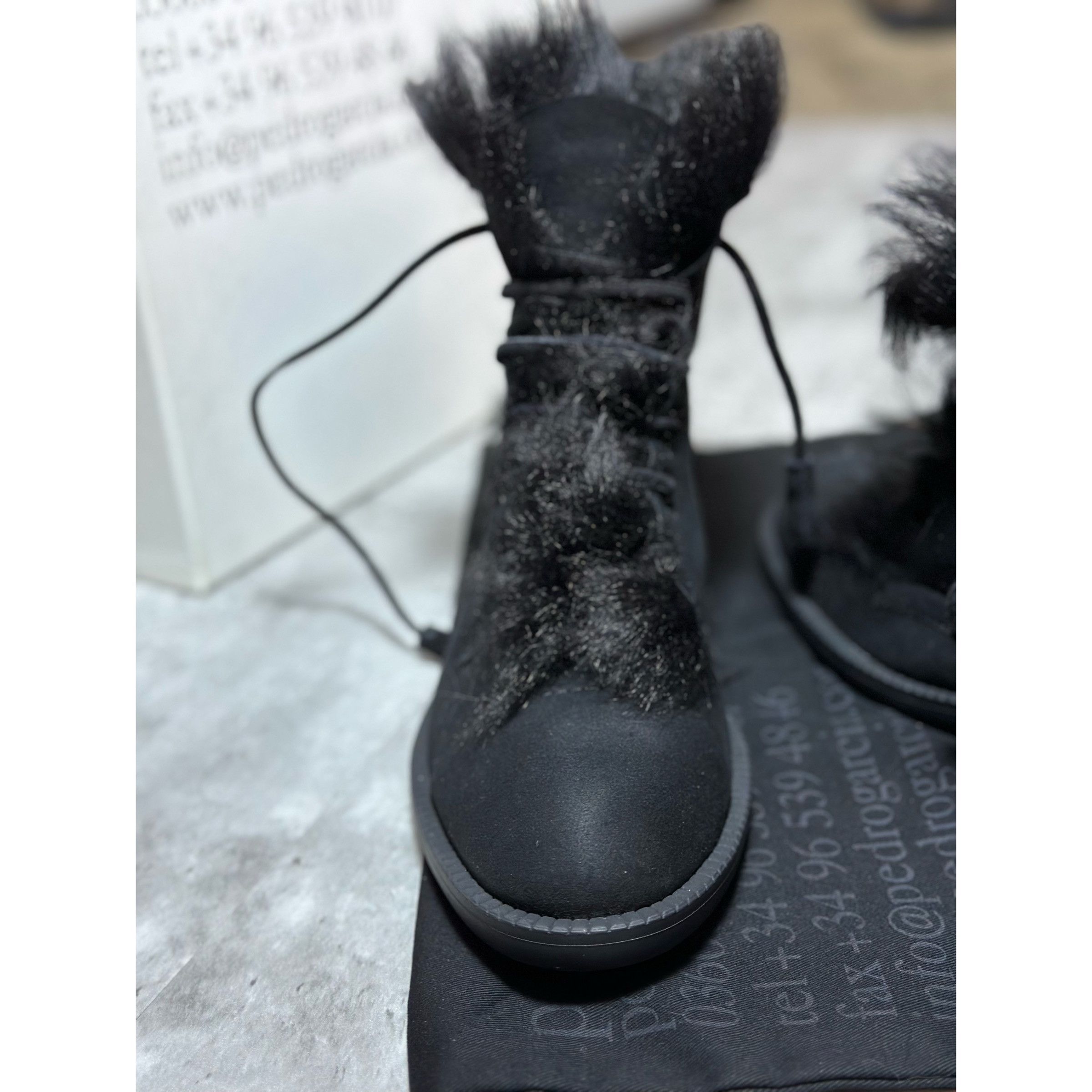 Pedro Garcia Pedro Garcia fur-lined lambskin lace-up boots Size US 11 / IT 41 - 14 Thumbnail