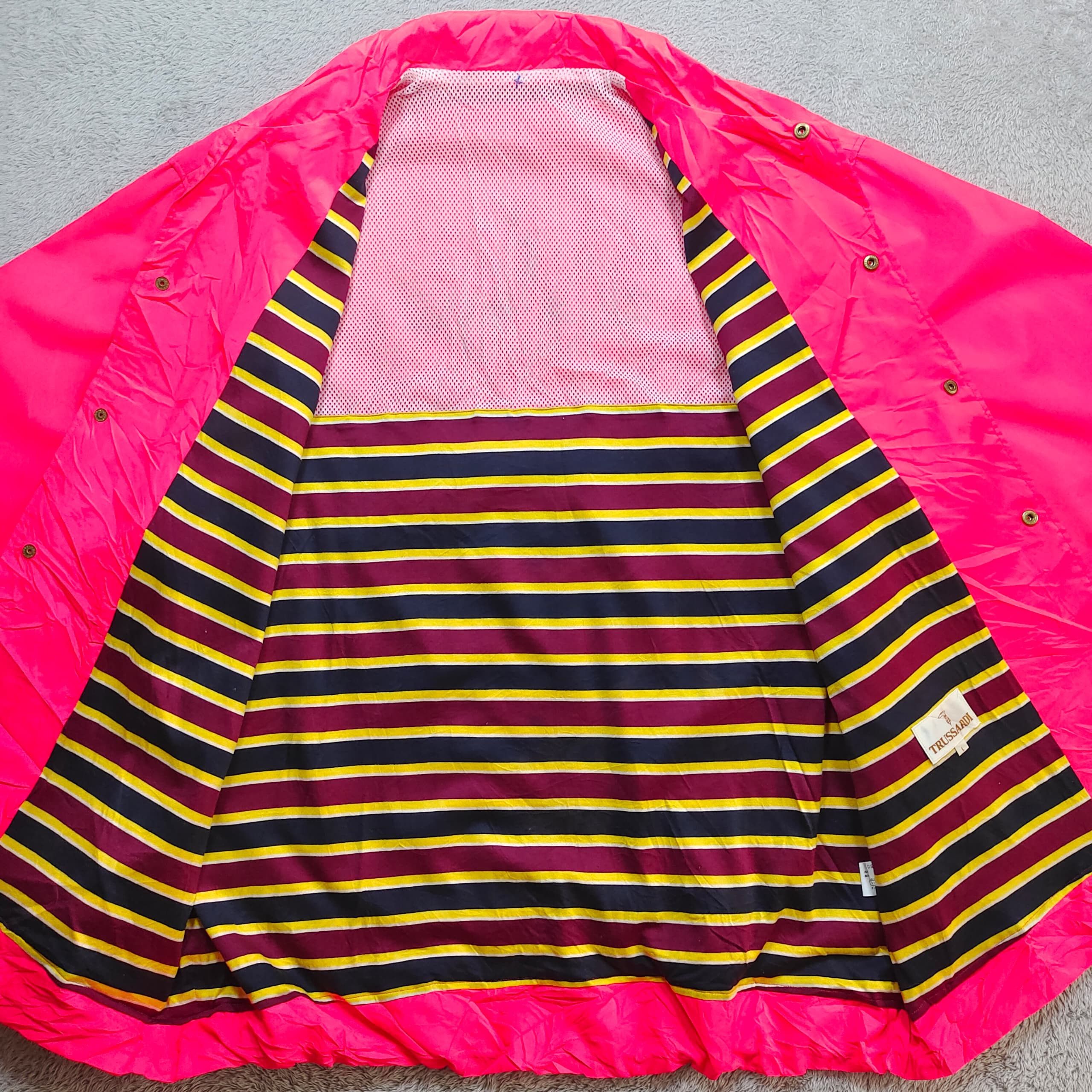 Trussardi Vintage Trussardi Bright Red Greyhound Logo Windbreaker Size US L / EU 52-54 / 3 - 10 Thumbnail