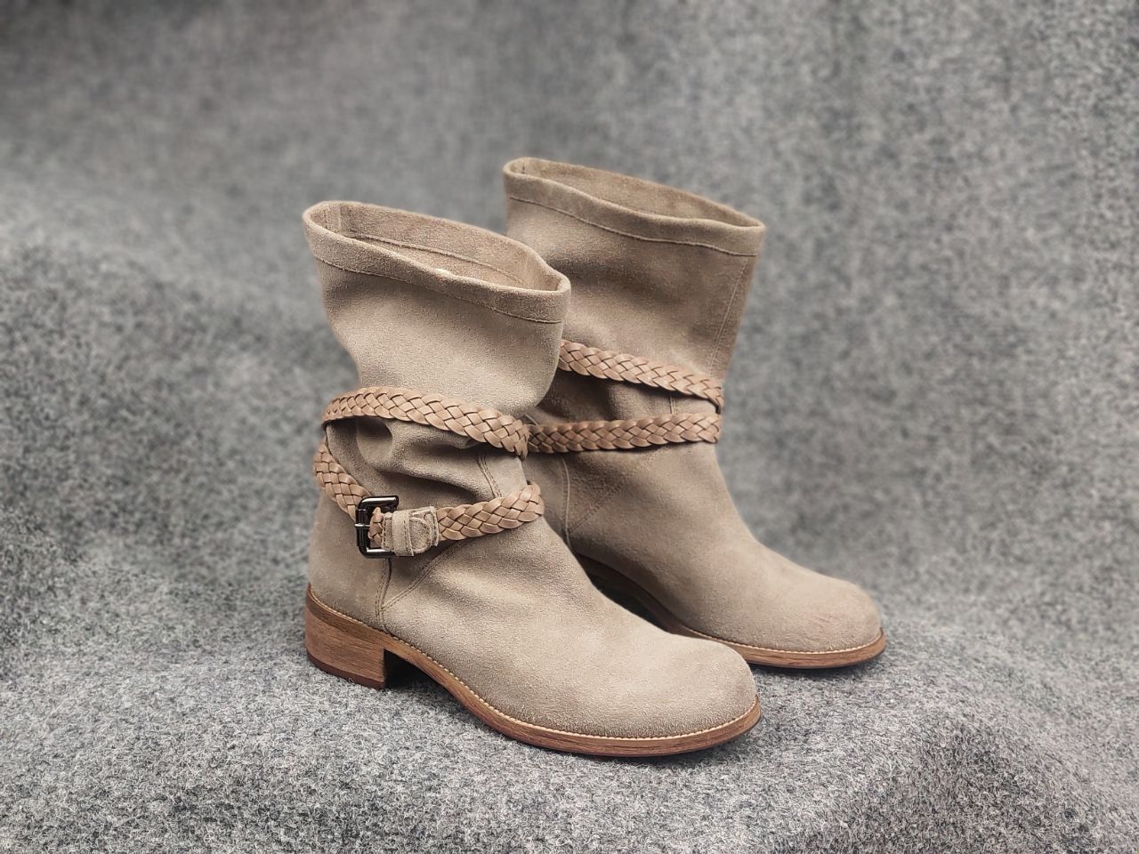 Marina Rinaldi Marina Rinaldi Design suede Leather Ankle Boots Floor Model Size US 8 / IT 38 - 2 Thumbnail