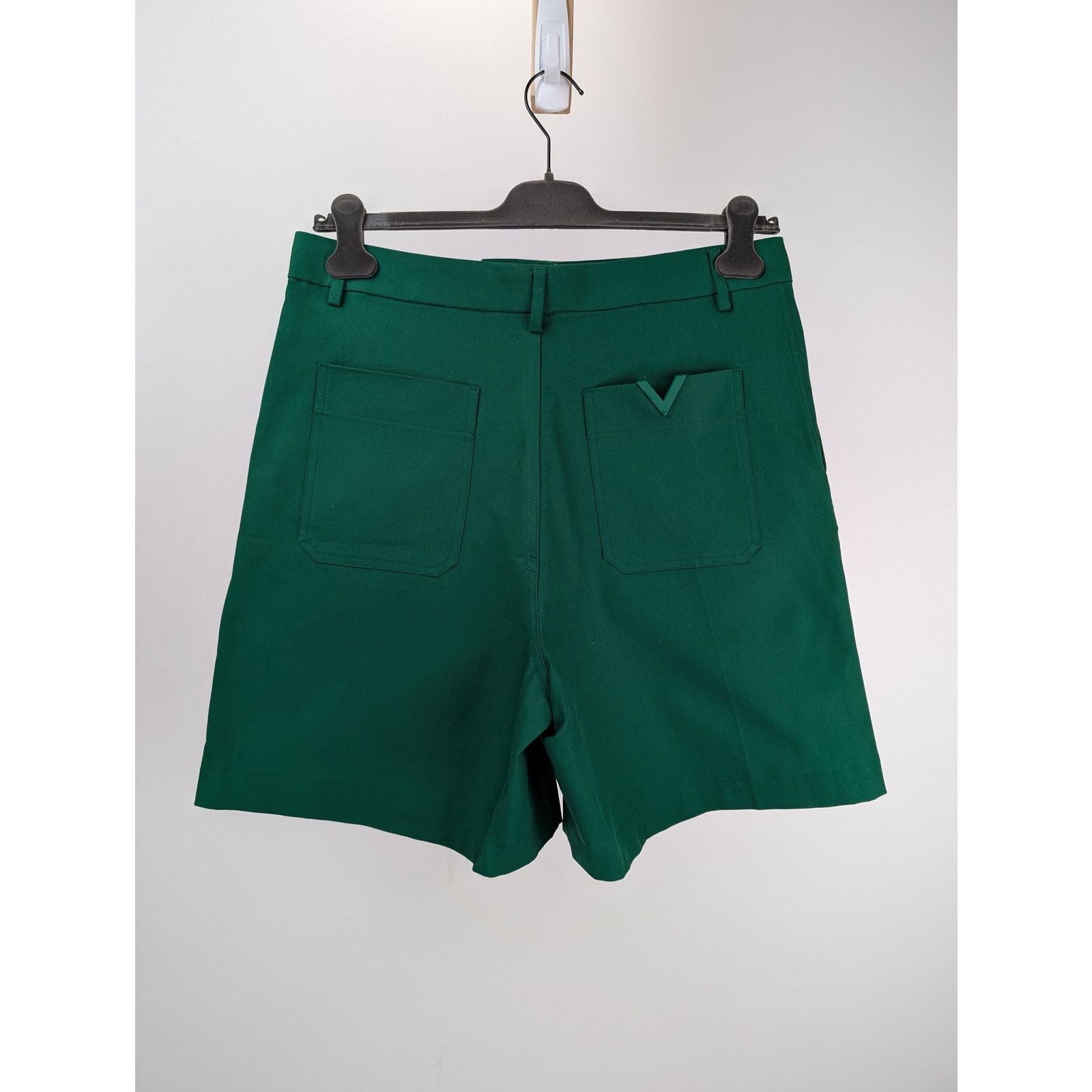 Valentino o1rshd1 CC20 Valentino Green Creased Shorts in Basil Green Size US 34 / EU 50 - 7 Thumbnail