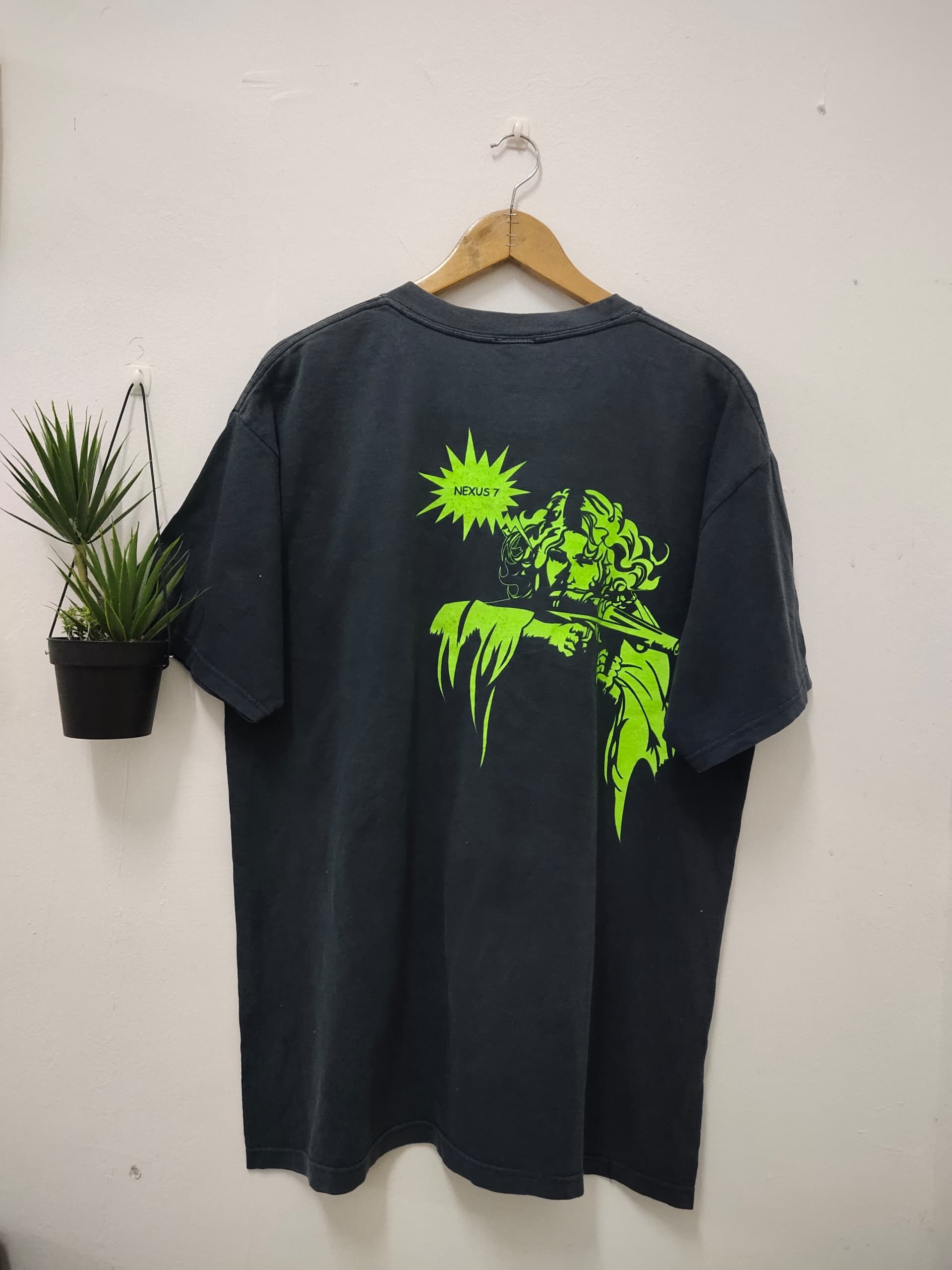 Japanese Brand Vintage 90s Nexus 7 glow in the dark print girl graphic tees Size US XL / EU 56 / 4 - 1 Thumbnail