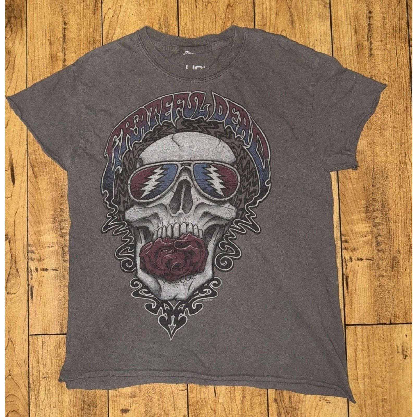 Band Tees × Grateful Dead × Liquid Blue Liquid Blue Grateful Dead T-Shirt 16x22 Cropped Gray Size US S / EU 44-46 / 1 - 1 Thumbnail