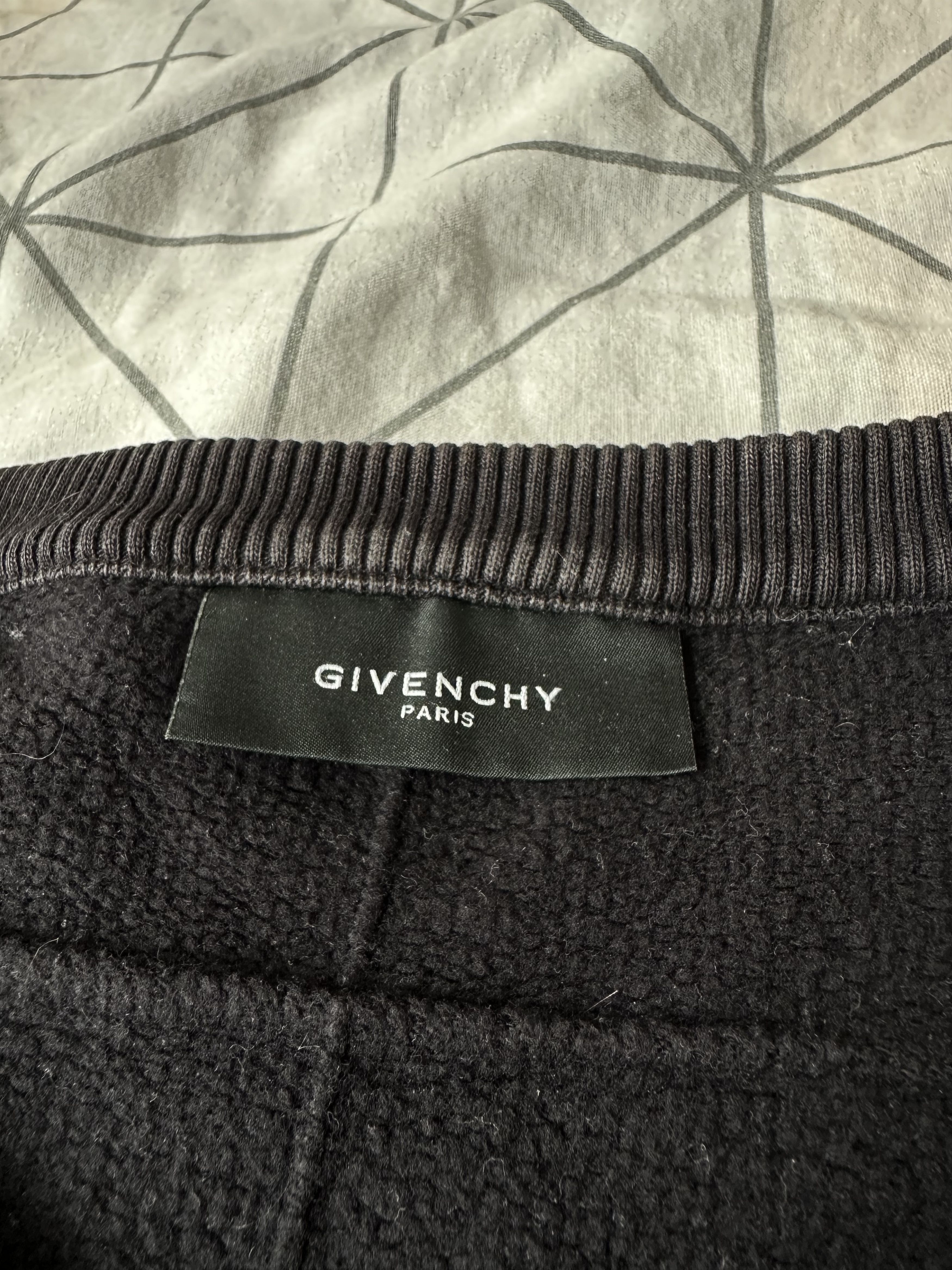 Givenchy 2013 Givenchy Silk Halo Madonna Crewneck Ricardo Tisci Size US L / EU 52-54 / 3 - 7 Thumbnail