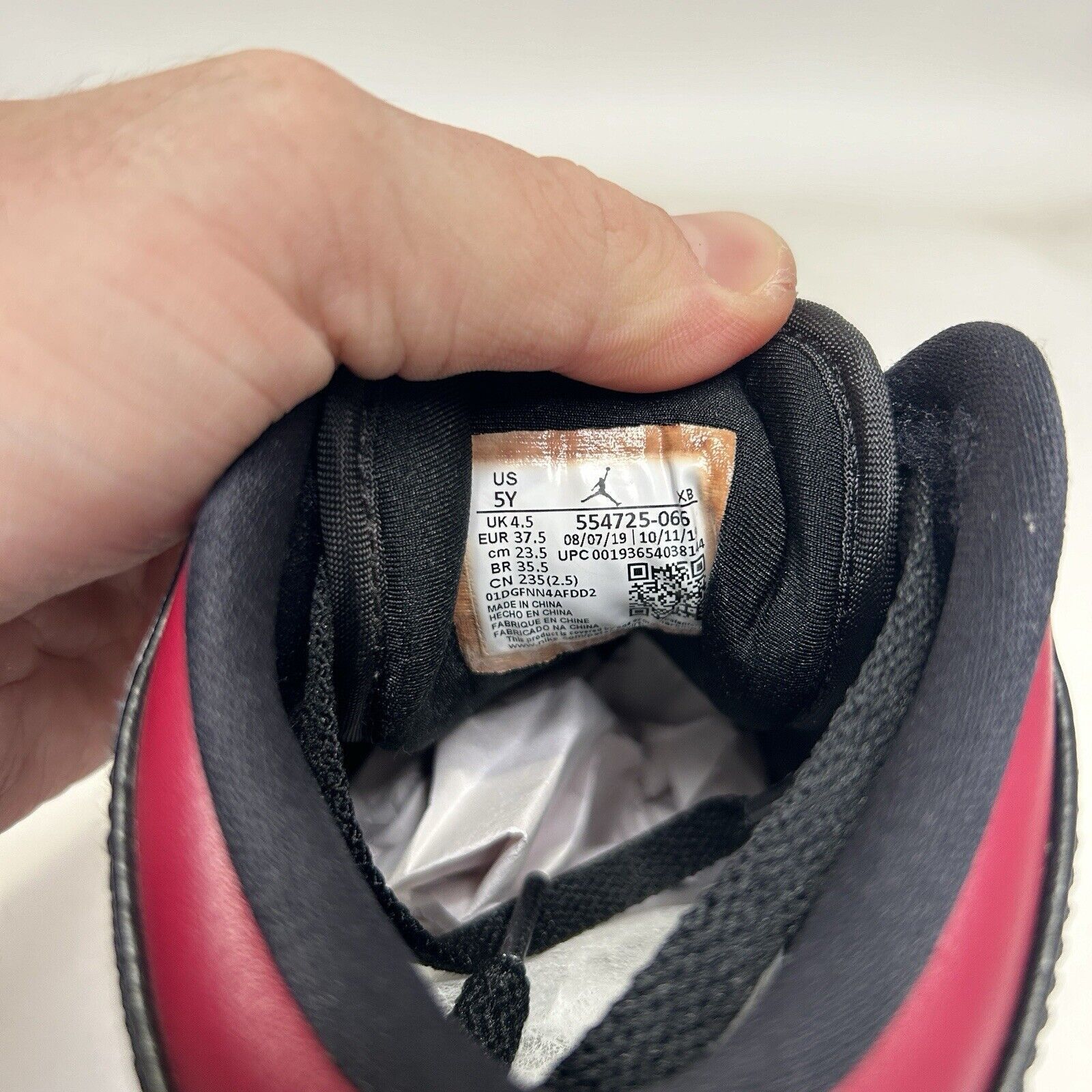 Jordan Brand Nike Shoes Air Jordan 1 Mid GS “Bred Toe/Noble Red” 2024 Size US 6.5 / IT 36.5 - 8 Thumbnail