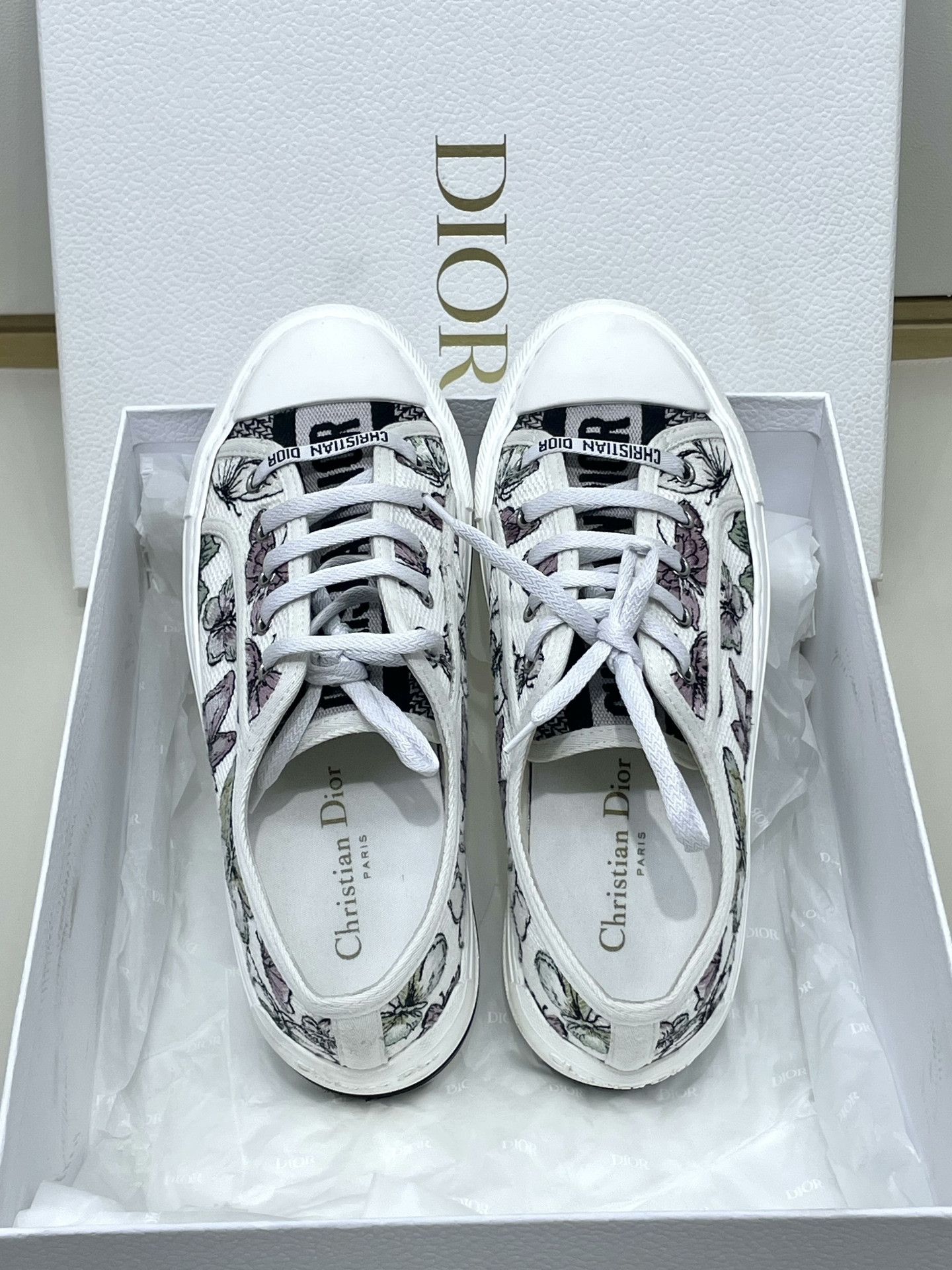Dior DIOR Walk'n'Dior Butterfly Embroidered Sneakers Size US 6 / IT 36 - 1 Thumbnail