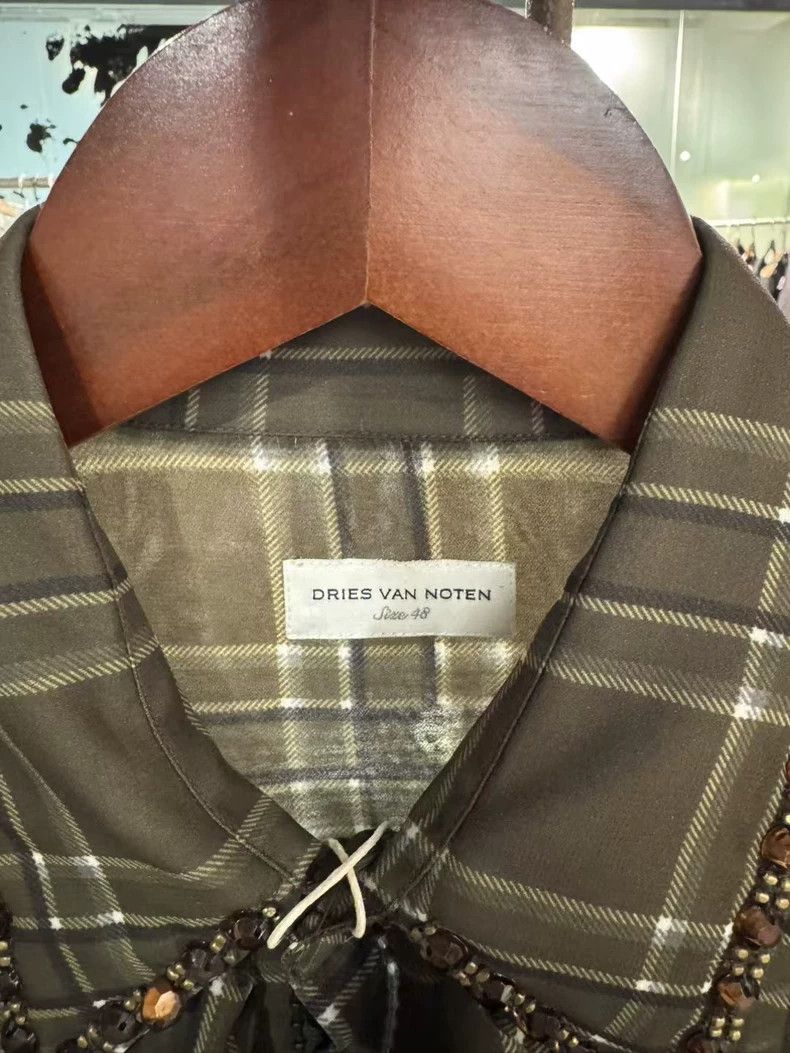 Dries Van Noten Dries Van Noten Silk rhinestone corsage court shirt 2504-Ne Size US M / EU 48-50 / 2 - 3 Thumbnail