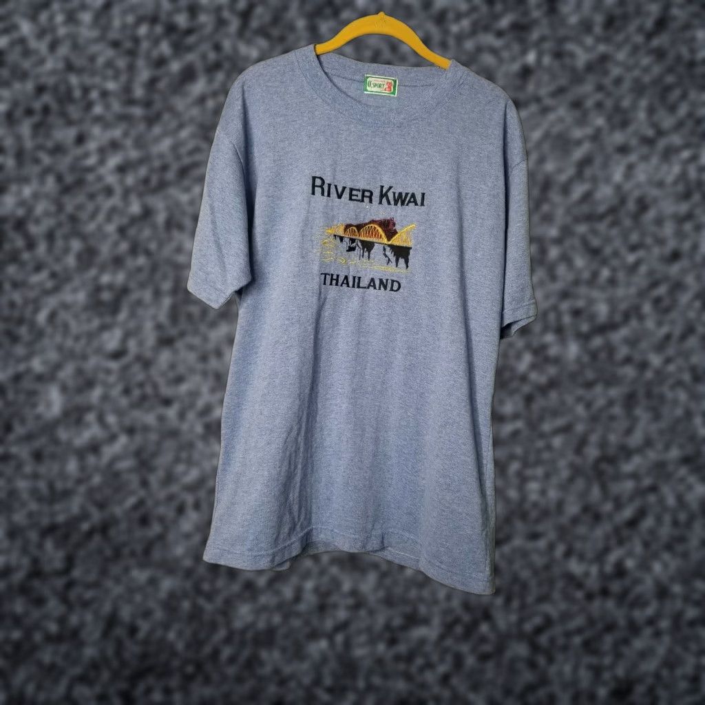 Vintage VINTAGE O' Sport River Kwai T Shirt Embroidered Crew Neck Mens L Blue Retro Train Theme 90s Inspired Size US L / EU 52-54 / 3 - 1 Thumbnail