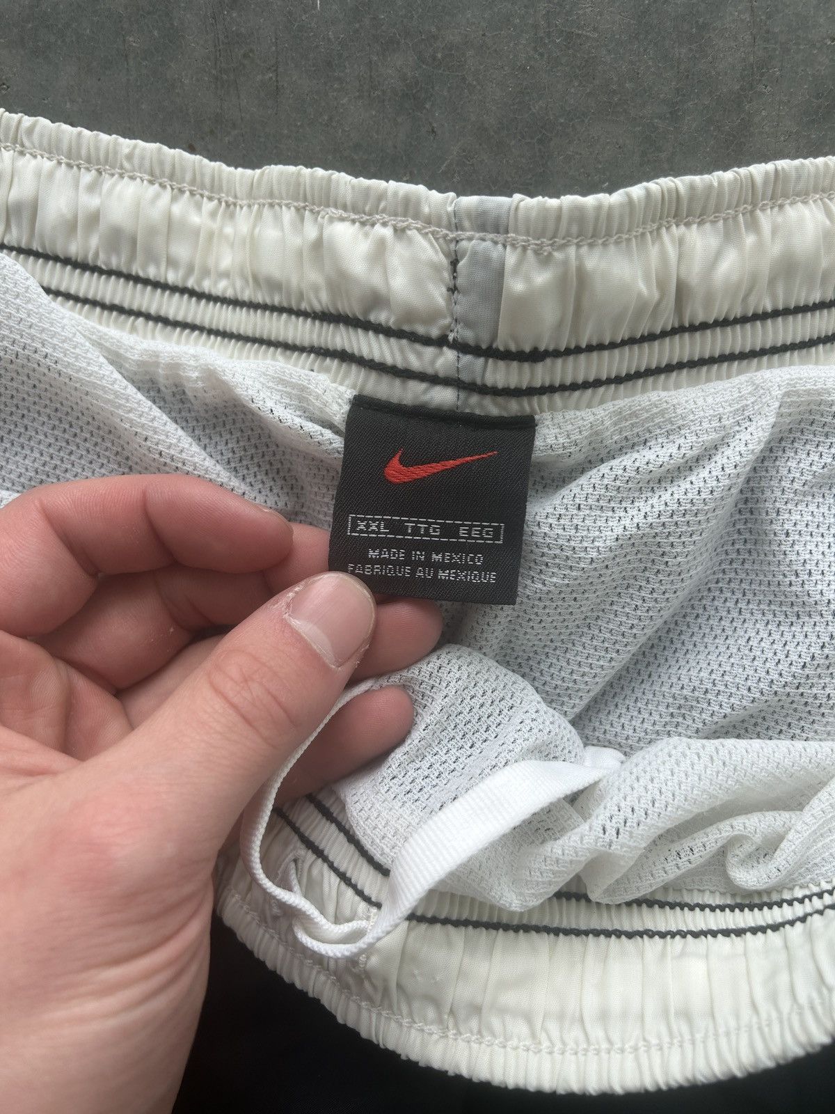 Nike × Vintage Vintage 90s Nike Nylon Swim Shorts Size US 35 - 5 Thumbnail