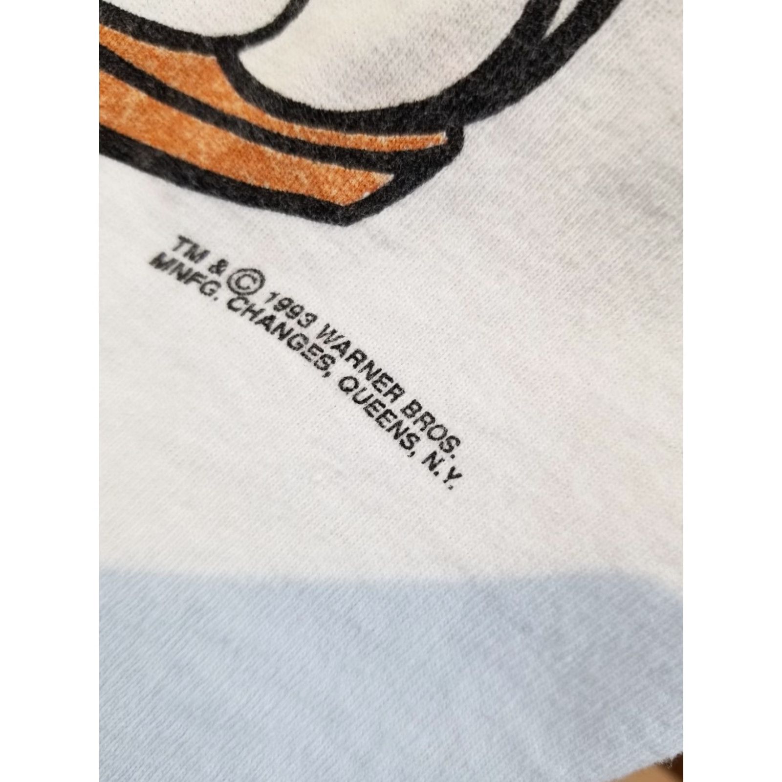 Vintage VINTAGE 1993 TAZ & BUGS BUNNY WARNER BROS COTTON SINGLE STITCH T-SHIRT SZ LARGE Size US L / EU 52-54 / 3 - 5 Thumbnail