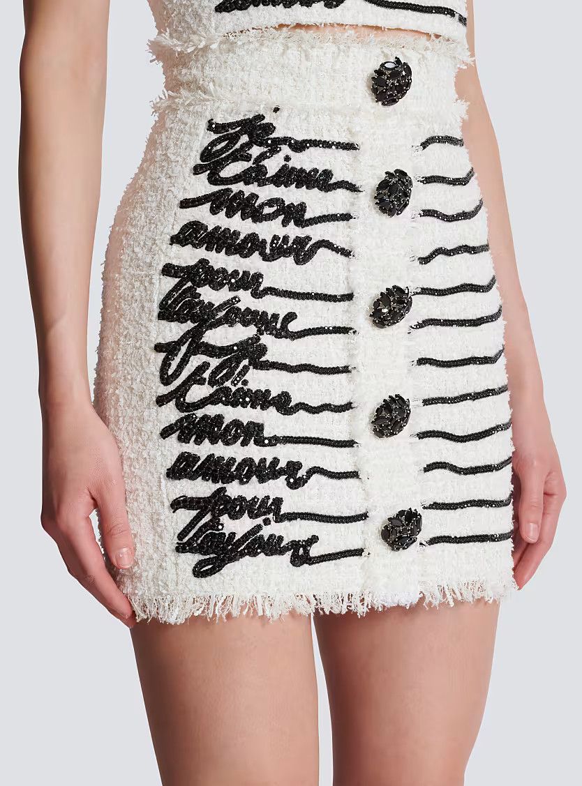 Balmain o1s1wg111225 Love Embroidered Tweed Mini Skirt in White Size 27" / US 4 / IT 40 - 5 Thumbnail