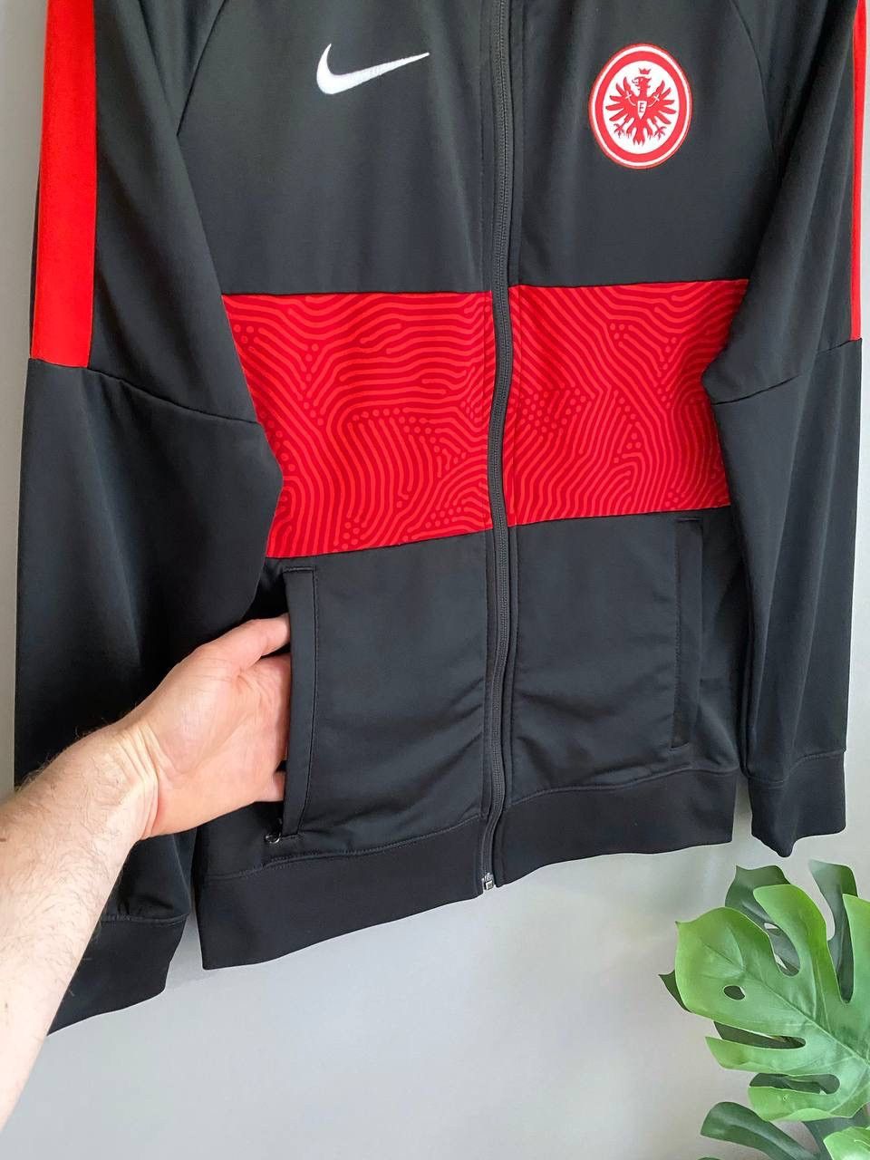 Nike Eintracht Frankurt 2020/21 Football Training Track Jacket, S Size US S / EU 44-46 / 1 - 6 Thumbnail