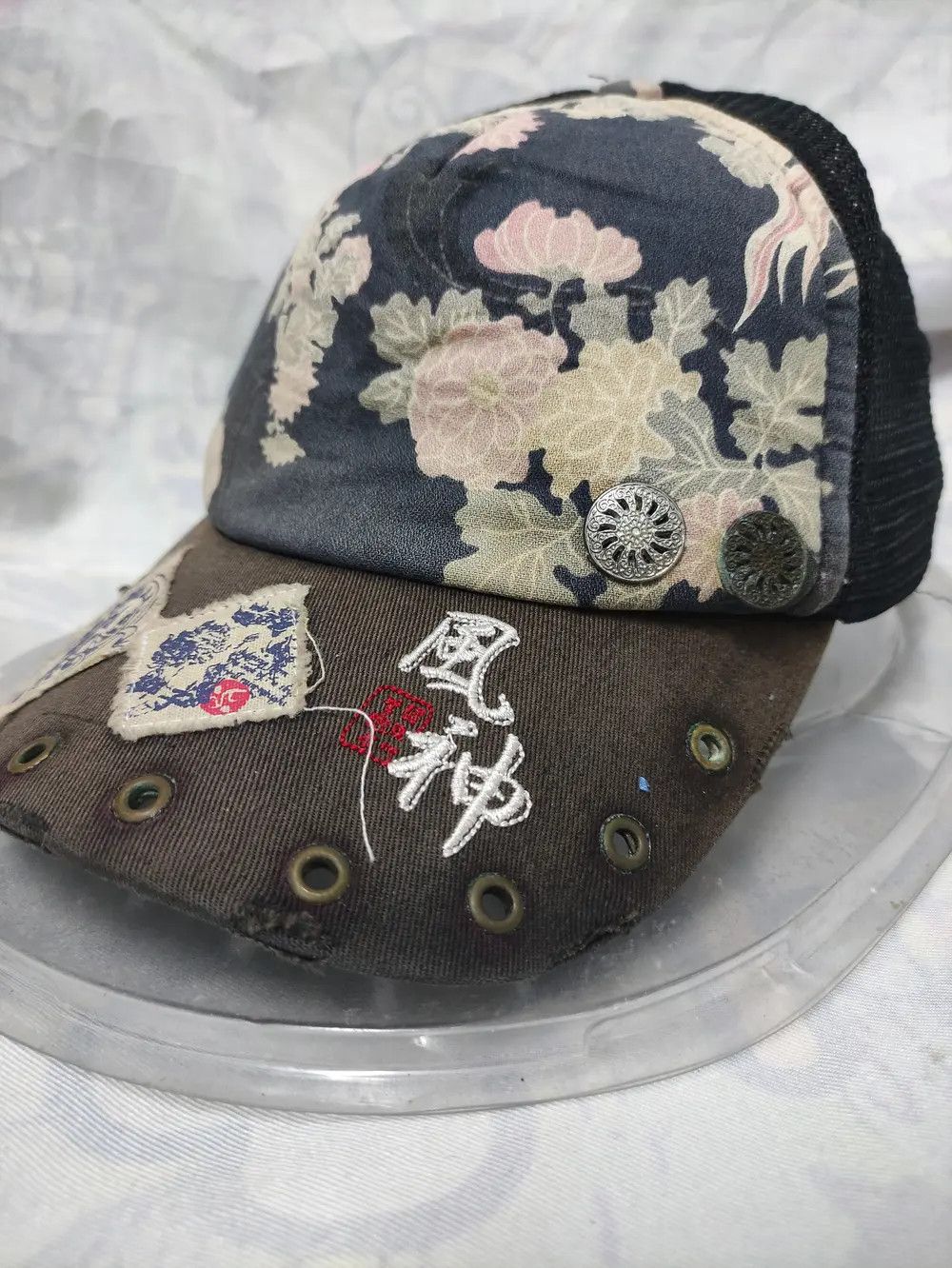 Japanese Brand SUKAJAN JAPANESE ART VINTAGE TRUCKER CAP Size ONE SIZE - 4 Thumbnail
