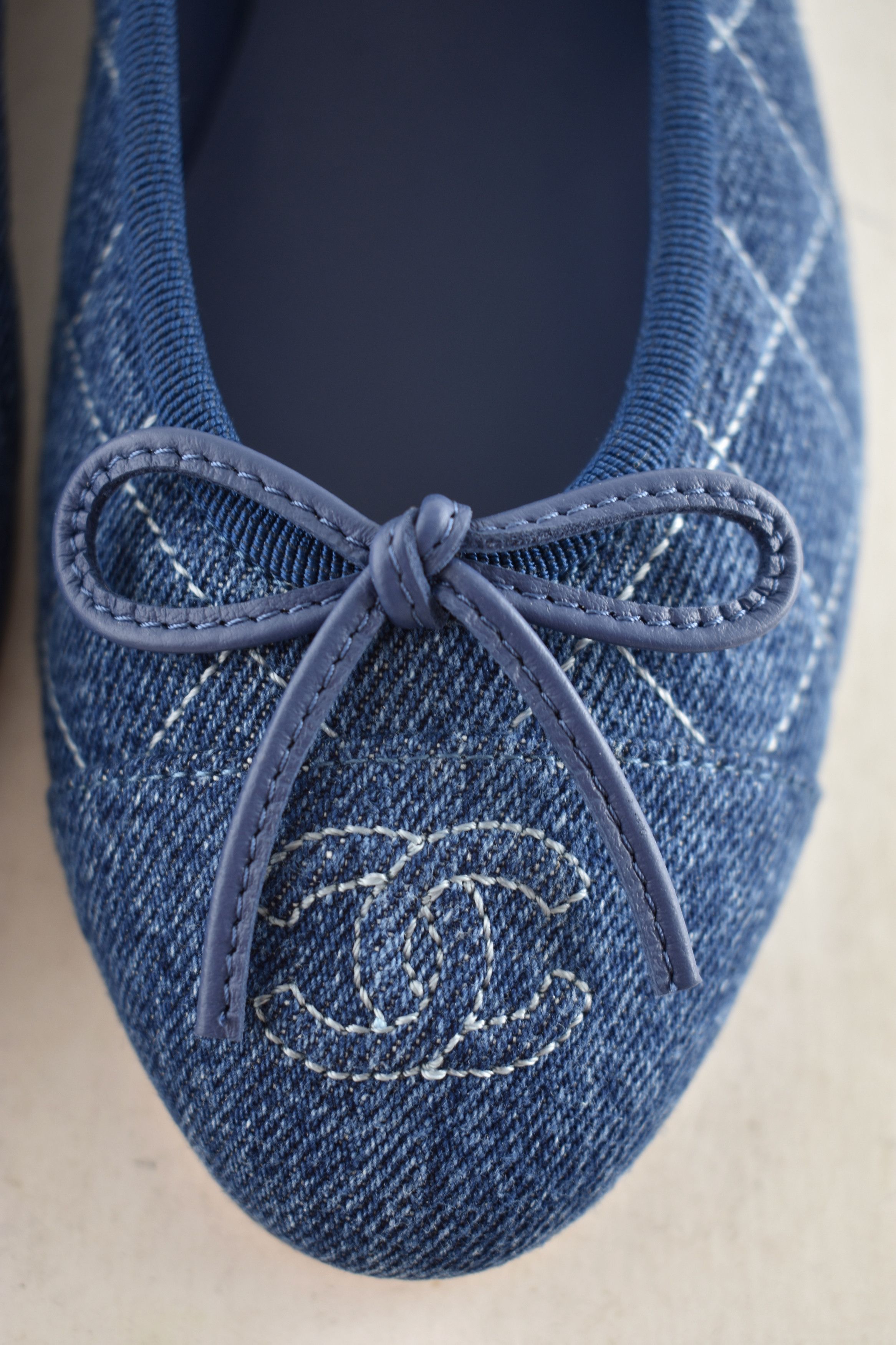 Chanel Chanel 26P Denim Quilted CC Logo Ballet Ballerina Flat 41.5 Size US 11.5 / IT 41.5 - 12 Thumbnail