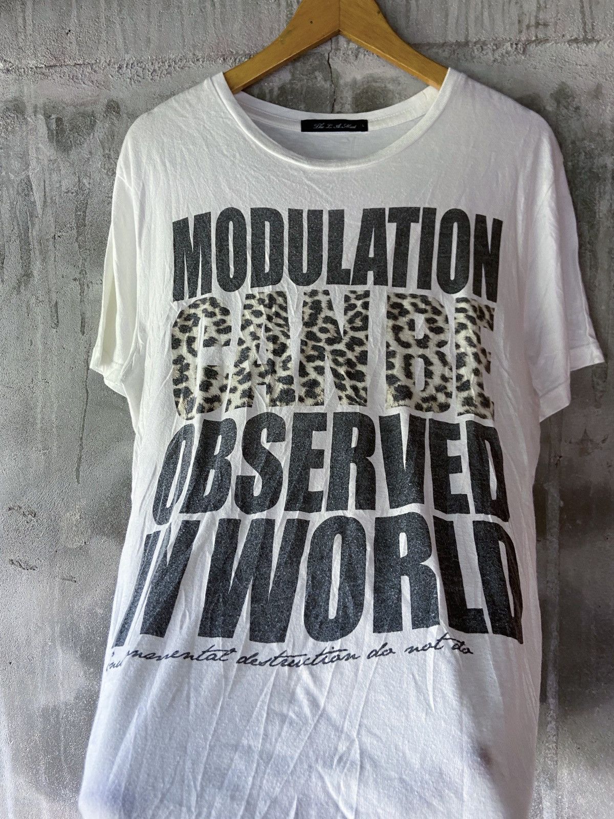 Beauty Beast × Hysteric Glamour × Japanese Brand MODULATION CAN BE OBSERVED IN WORLD LEOPARD DESIGN TEE Size US L / EU 52-54 / 3 - 3 Thumbnail
