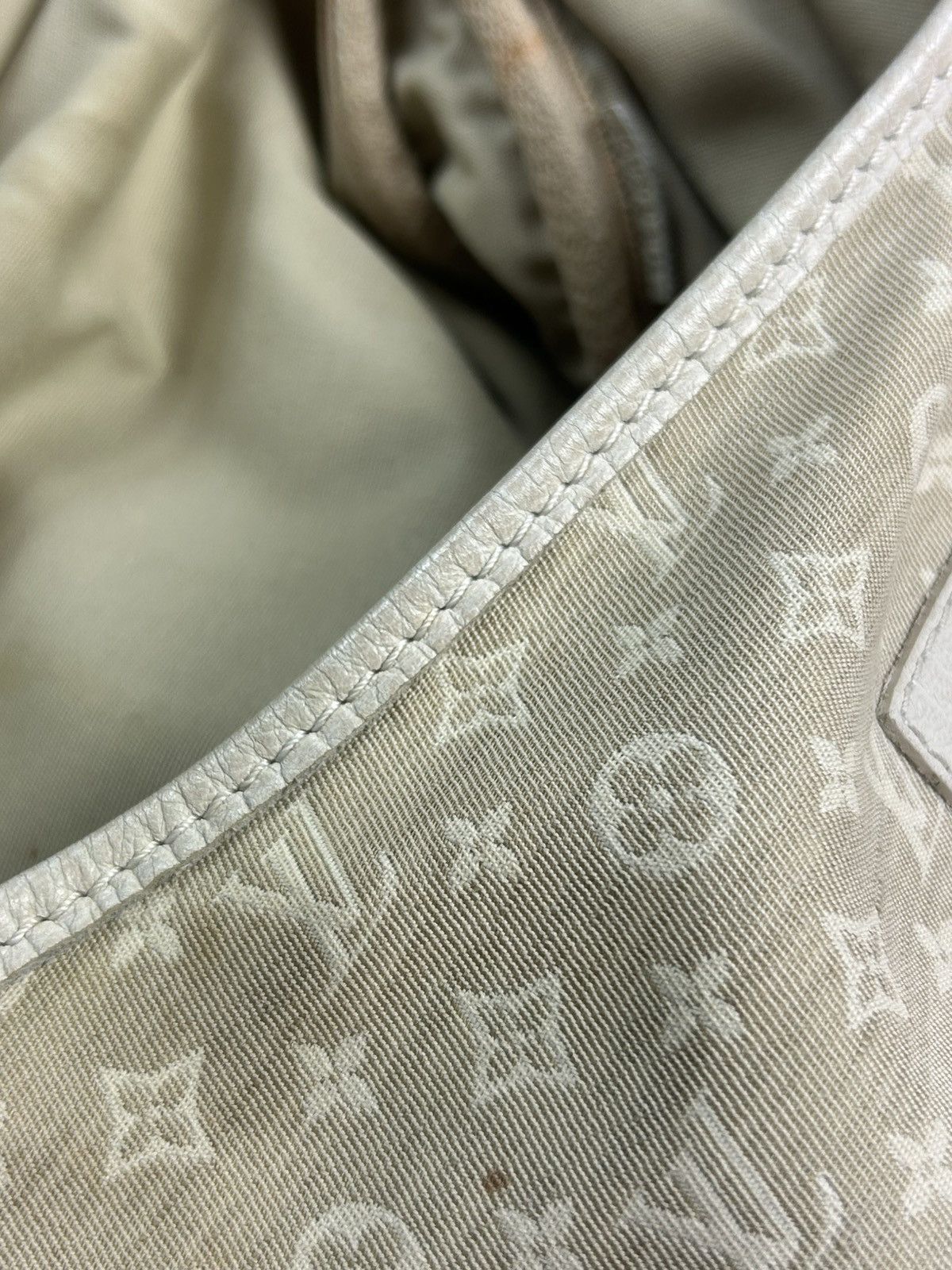 Louis Vuitton Louis Vuitton Canvas Monogram Crossbody Bag Size ONE SIZE - 8 Thumbnail