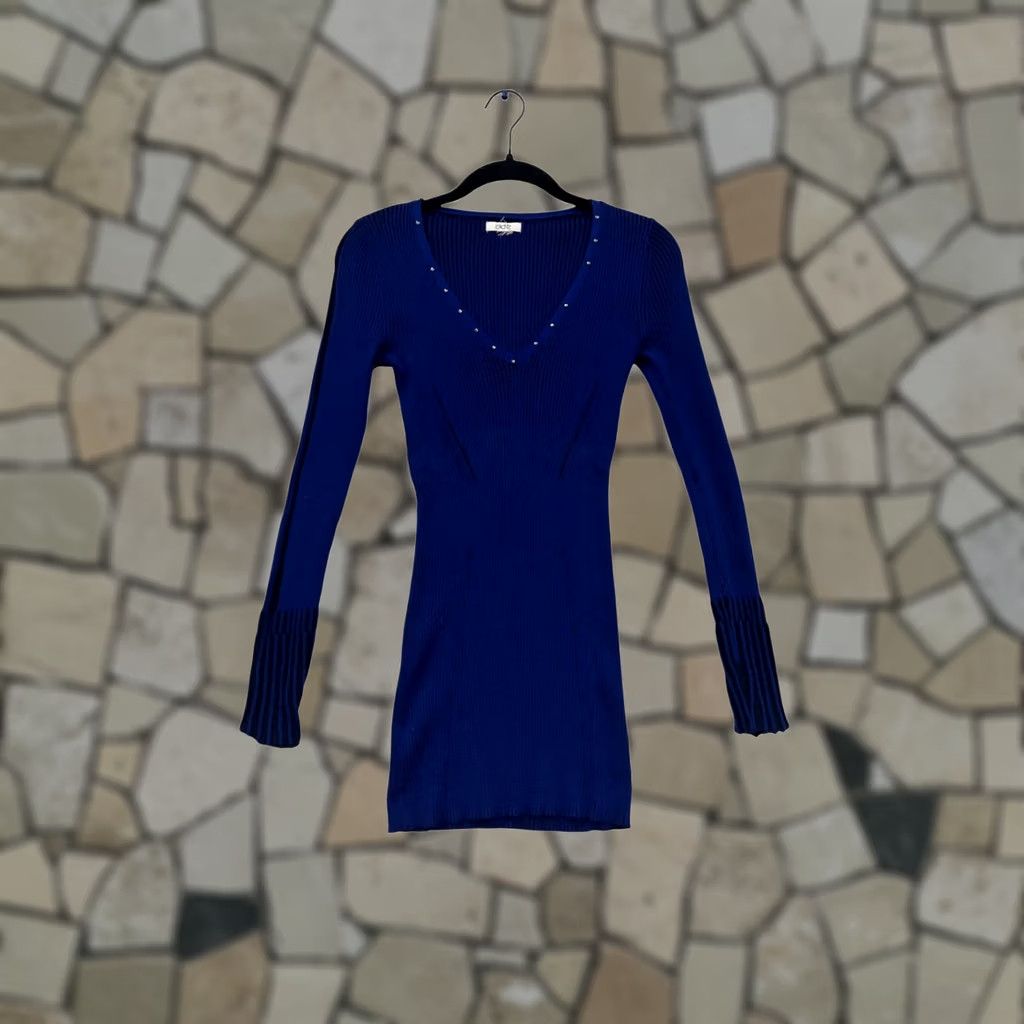 Vintage Cache Blue Ribbed V-Neck Long Sleeve Sweater Dress Womens S Studded Neckline Ribbed Texture Bodycon Short Dress Size S / US 4 / IT 40 - 1 Thumbnail