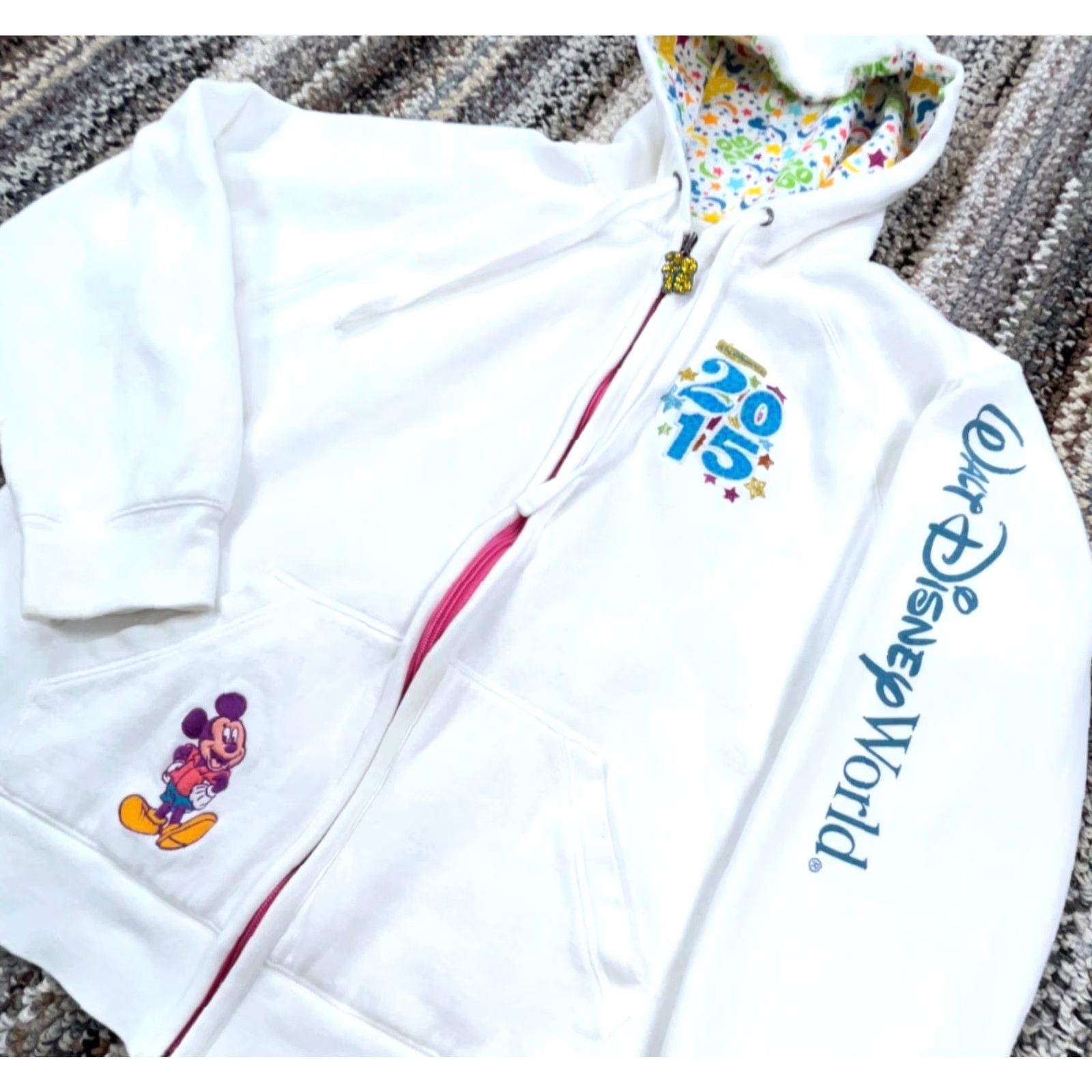 Disney Disney Hoodie Women 2XL Sweatshirt Jacket Mickey World Disney Parks Authentic Logo Embroidered Casual All Seasons T-Shirt? Size XXL / US 16-18 / IT 52-54 - 3 Thumbnail