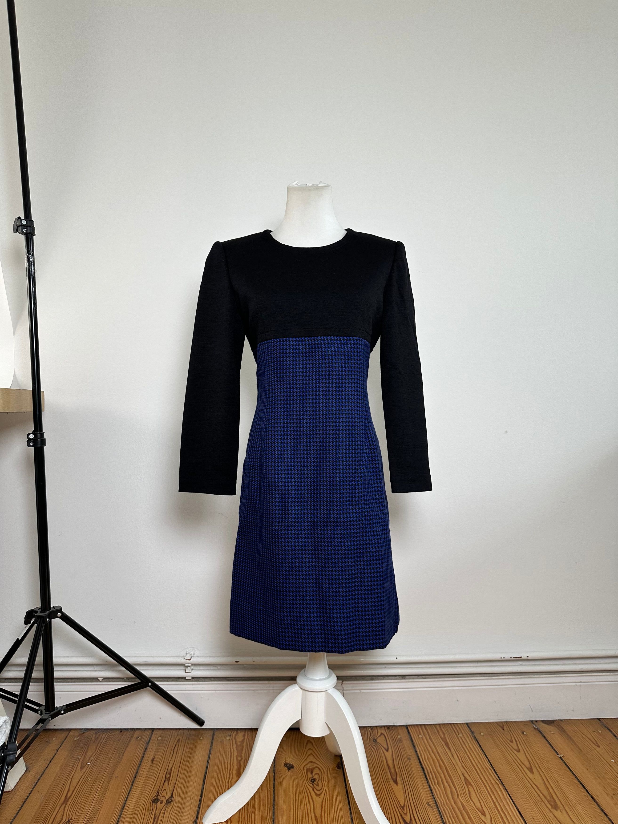Givenchy Vintage Wool Dress Black Size XS / US 0-2 / IT 36-38 - 1 Thumbnail
