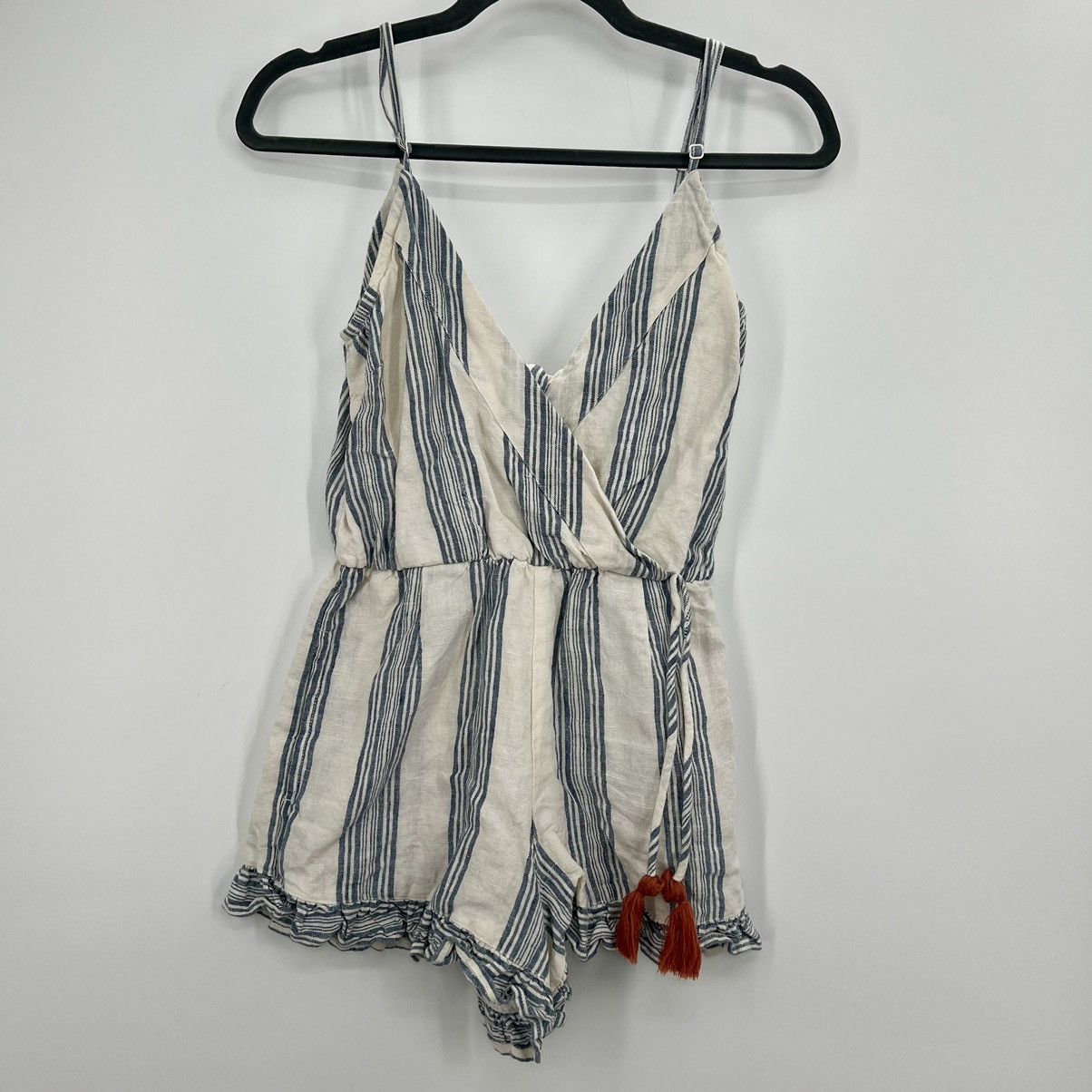 Designer Tularosa Amelia Striped Linen Chambray Romper Revolve Boho Size XS / US 0-2 / IT 36-38 - 1 Thumbnail