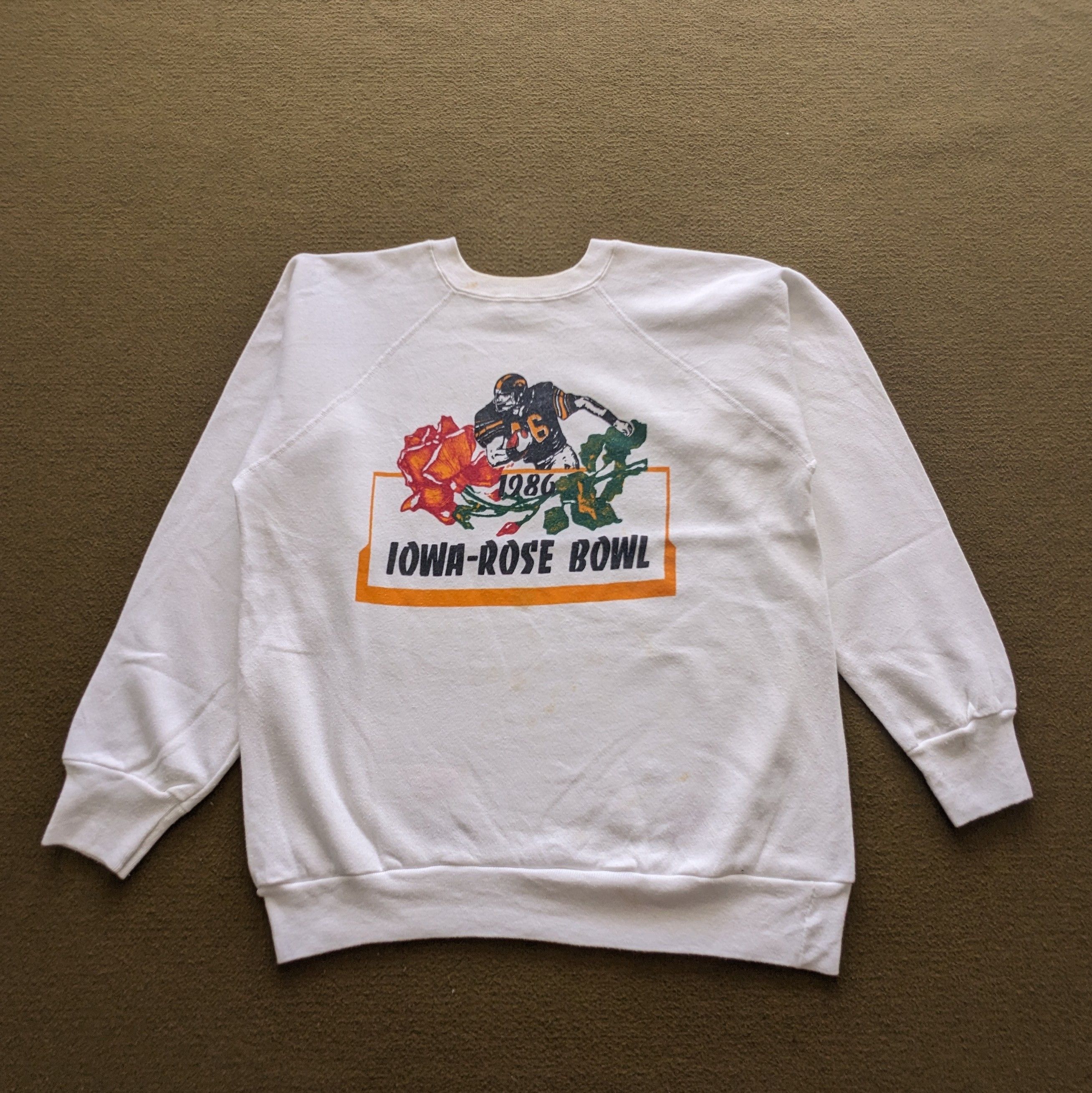Vintage Vintage IOWA Rose Bowl American Football Sweatshirt Size US M / EU 48-50 / 2 - 1 Thumbnail