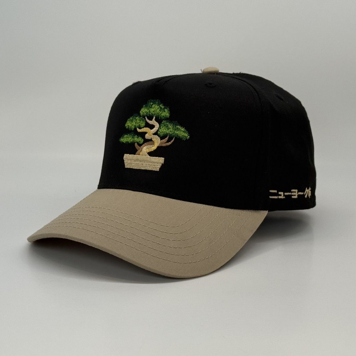 Japanese Brand New York Bonsai Tree Black and Khaki Snapback Size ONE SIZE - 2 Thumbnail
