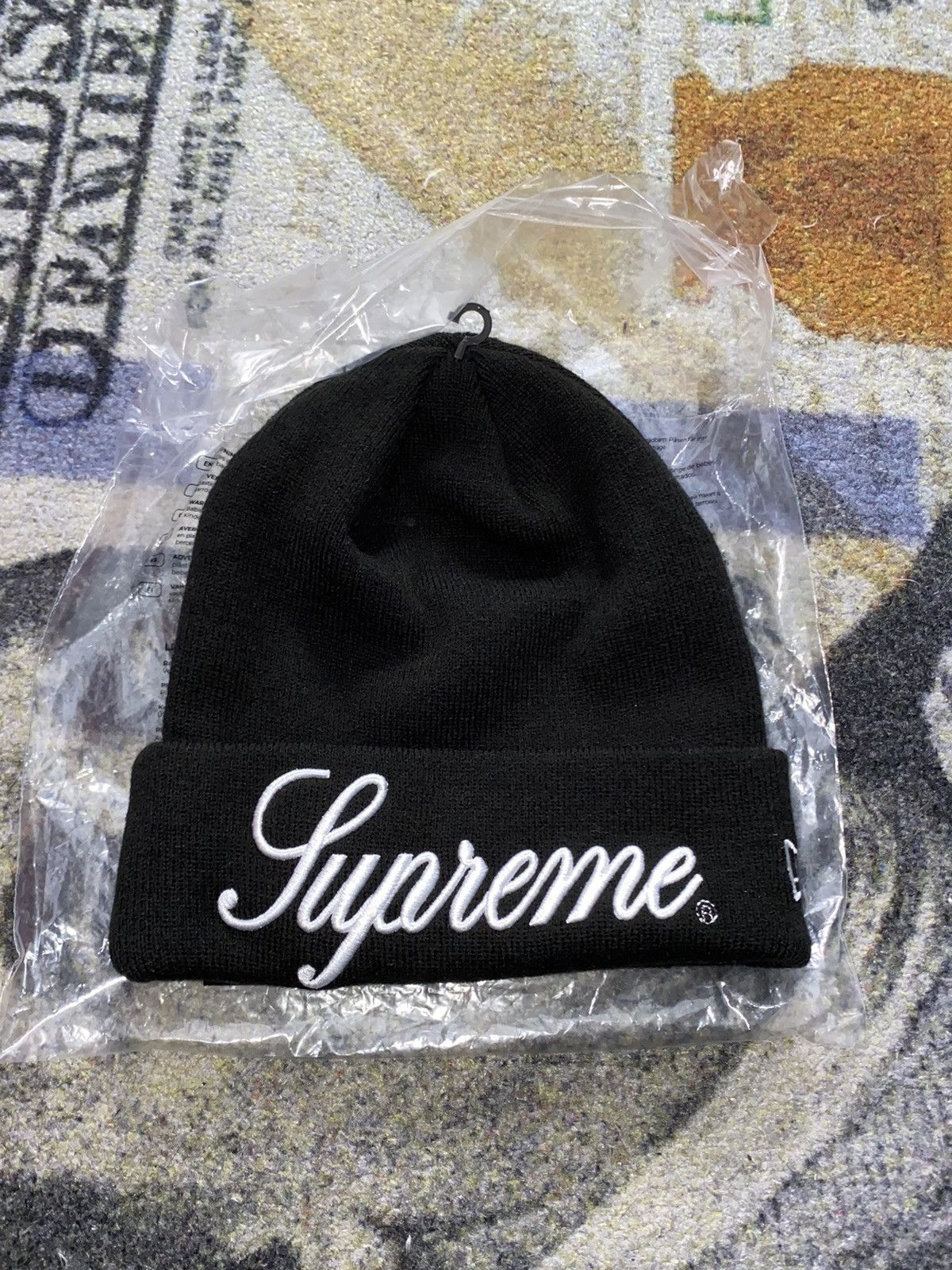 New Era × Supreme Supreme New Era Script Logo Beanie | Grailed