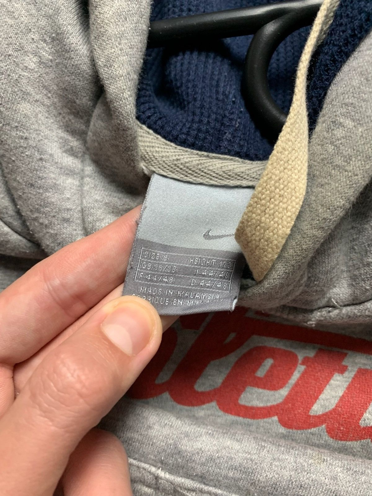 Nike × Vintage Vintage Nike hoodie logo size S grey logo Size US S / EU 44-46 / 1 - 8 Thumbnail