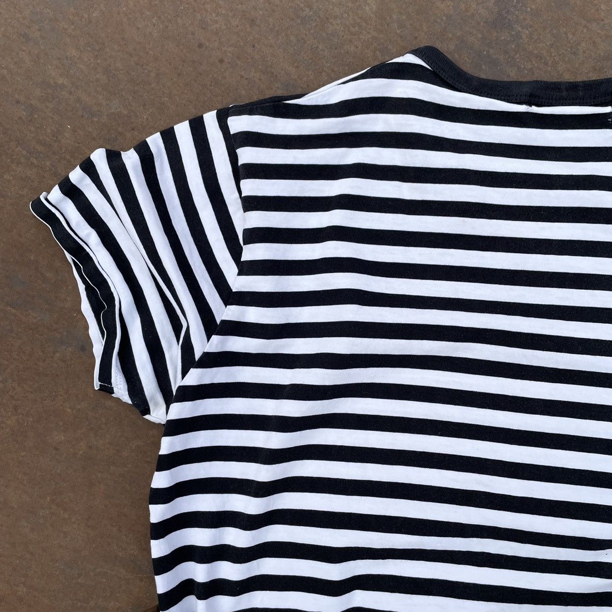 Maison Labiche Vintage Maison Labiche T-shirts Lines Tee 90s Y2K Italy Size US L / EU 52-54 / 3 - 9 Thumbnail