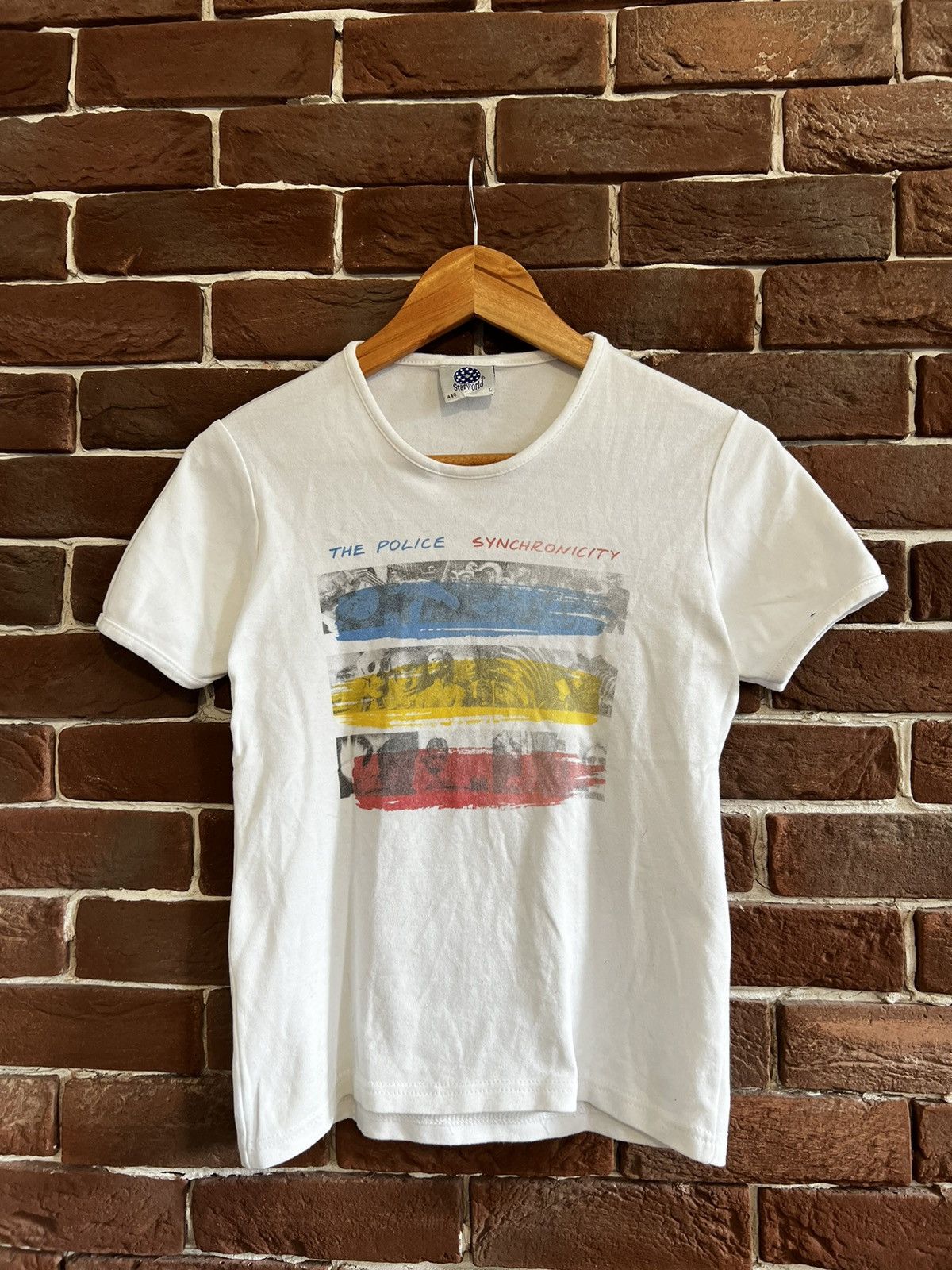 80s vintage police synchronicity tee