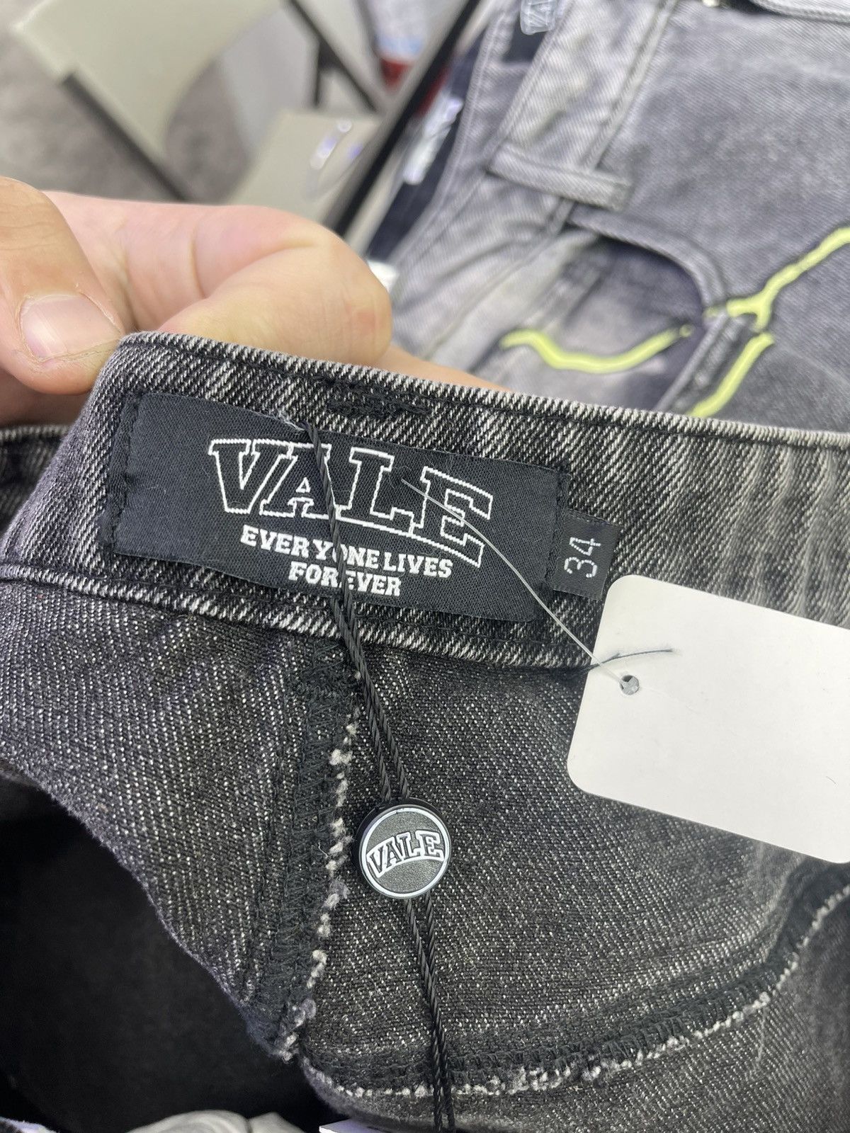 Vale Vale lives “football” Denim Shorts (black) Size US 34 / EU 50 - 3 Thumbnail