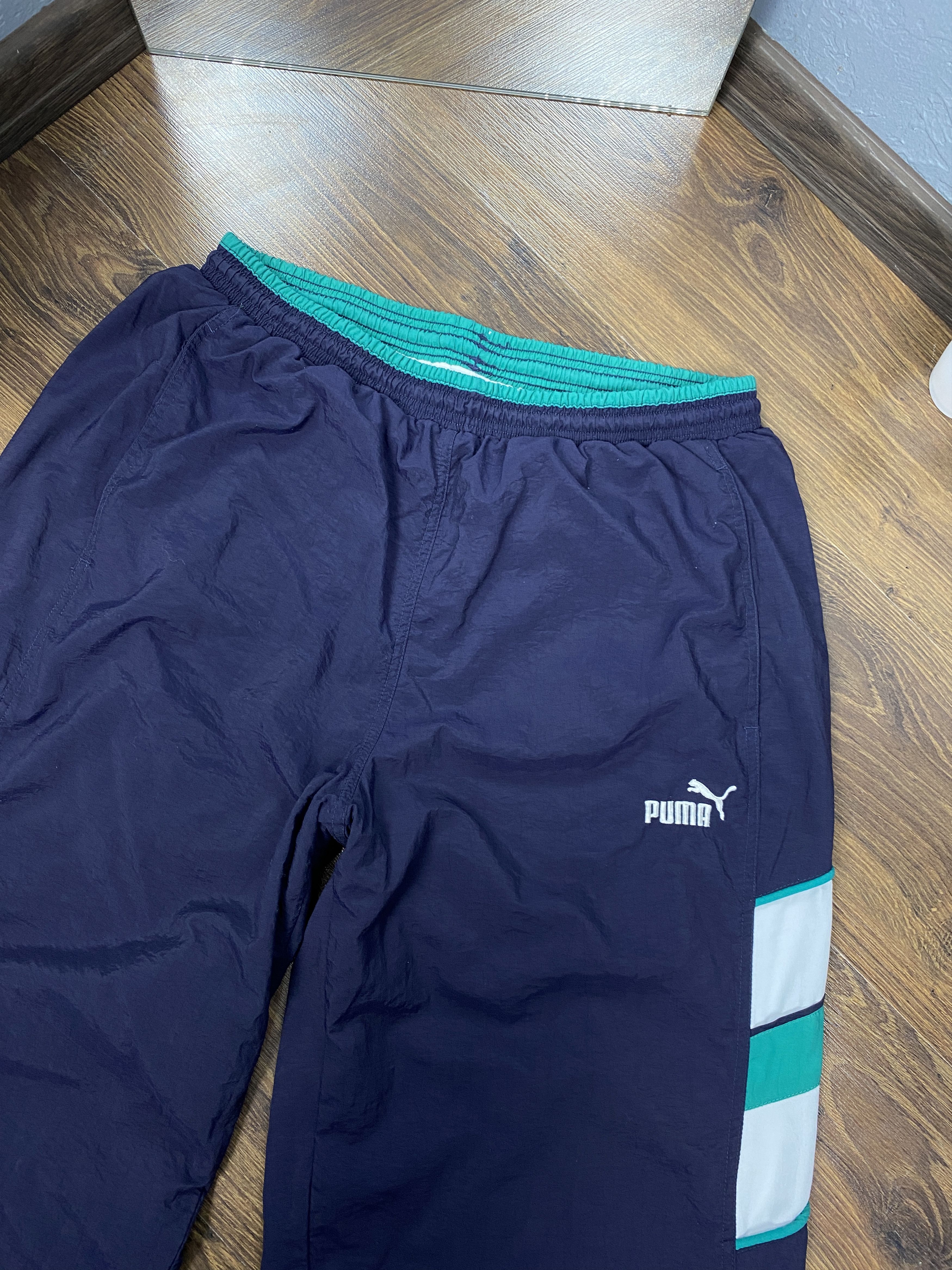 Puma × Vintage Puma vintage baggy parachute nylon track pants y2k Size US 34 / EU 50 - 2 Thumbnail