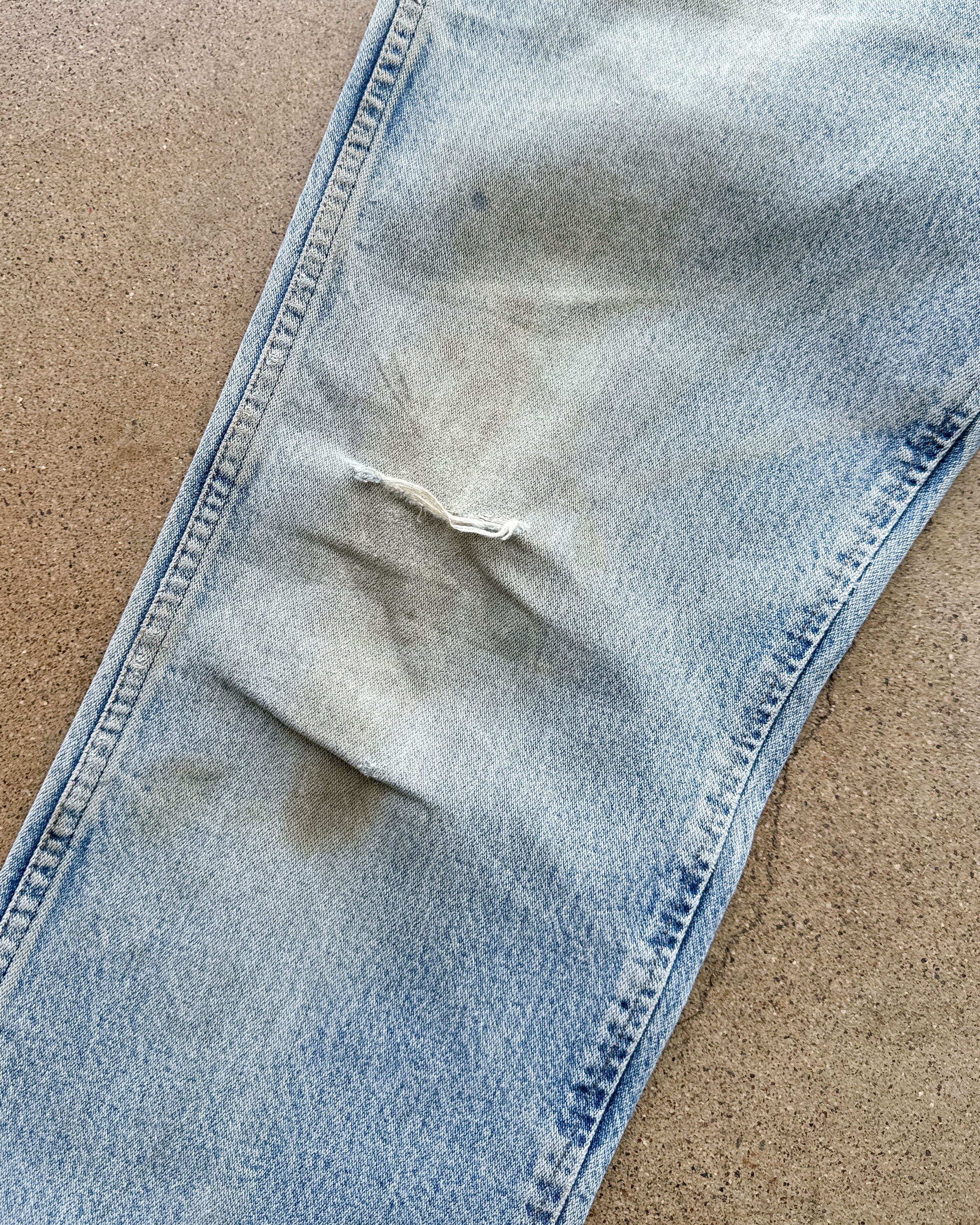Wrangler Vintage Wrangler 36 MWZ Jeans Men's 34 Light Wash Distressed Size US 34 / EU 50 - 10 Thumbnail