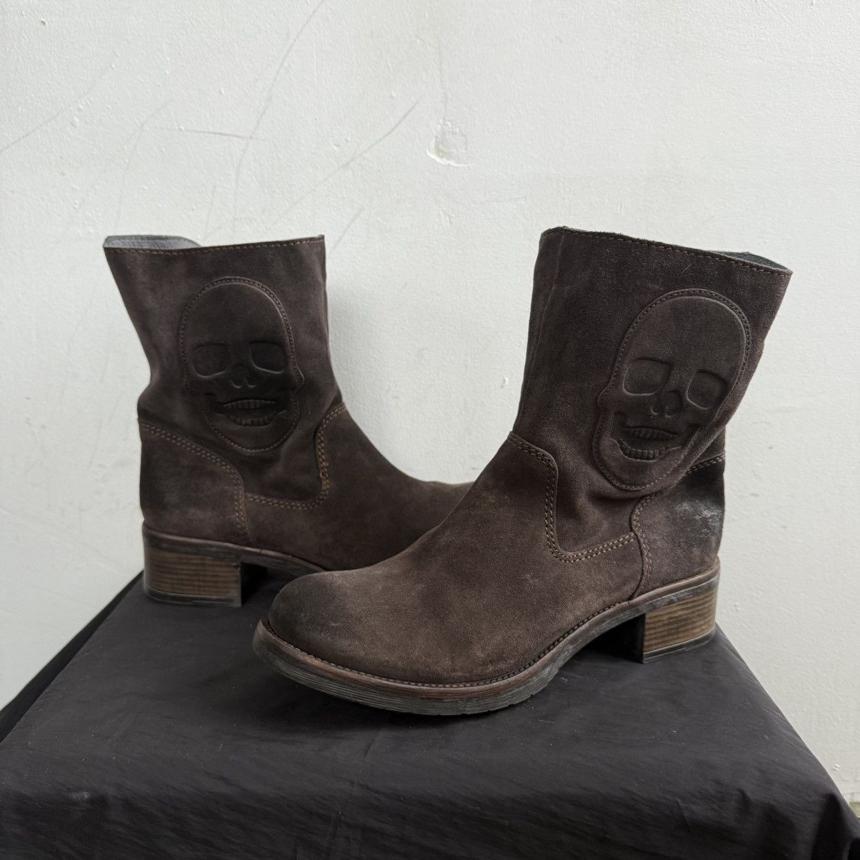 LIEBESKIND BERLIN Liebeskind Berlin Italy Split Suede Brown Ankle Boots Size US 10 / IT 40 - 2 Thumbnail