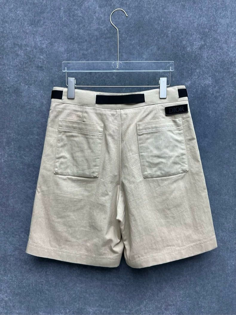 Dior Dior Khaki multi-pocket functional shorts Size US 30 / EU 46 - 2 Thumbnail