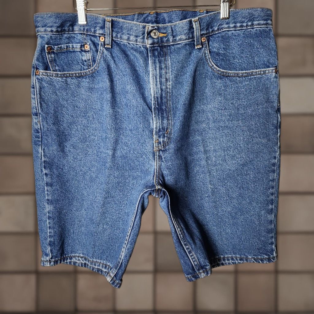 Levi's VINTAGE Levi's 550 Mens Bermuda Jean Shorts-Size 40 Blue 100% Cotton Relaxed Fit Y2K Classic Casual Size US 40 / EU 56 - 1 Thumbnail
