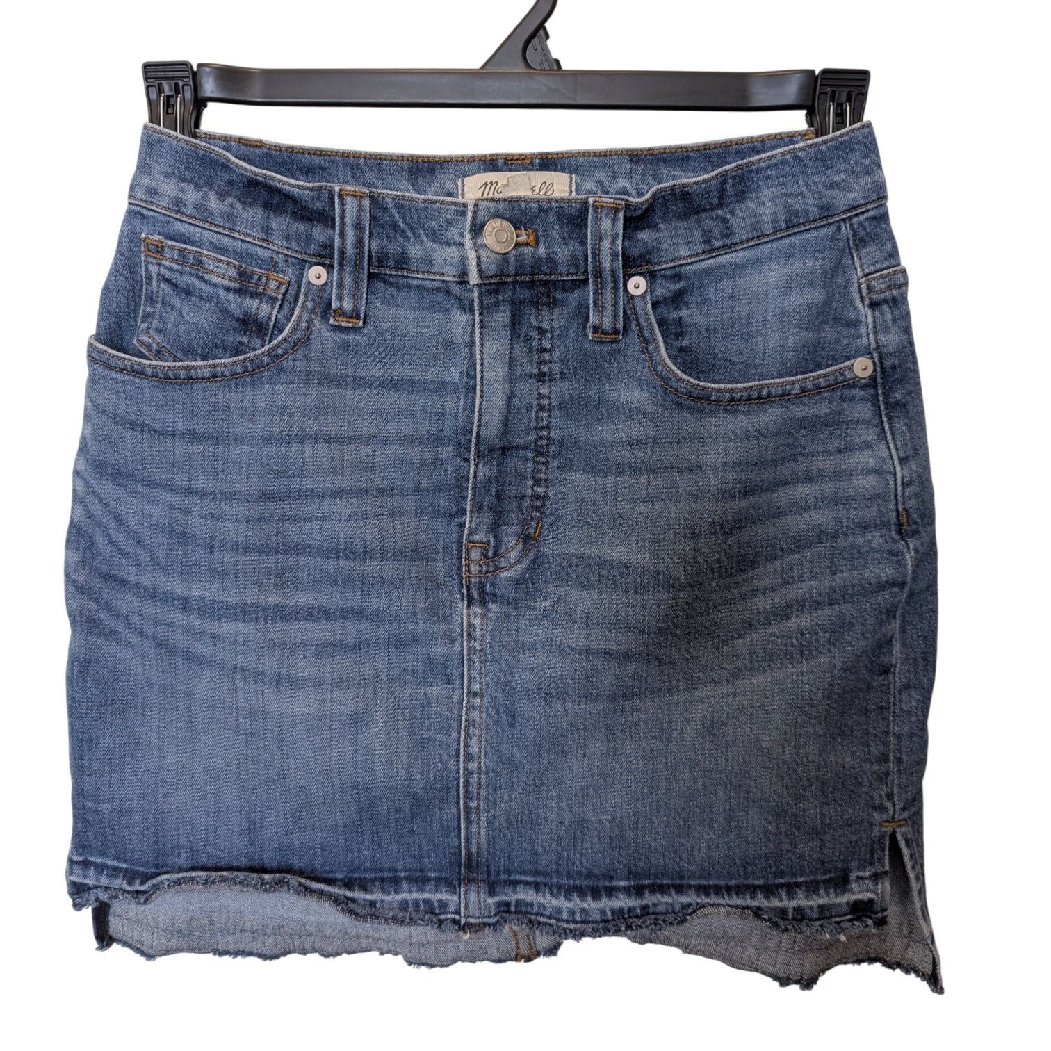 Madewell Madewell Raw Step Hem Denim Mini Skirt Size 26 Size 26" / US 2 / IT 38 - 2 Thumbnail