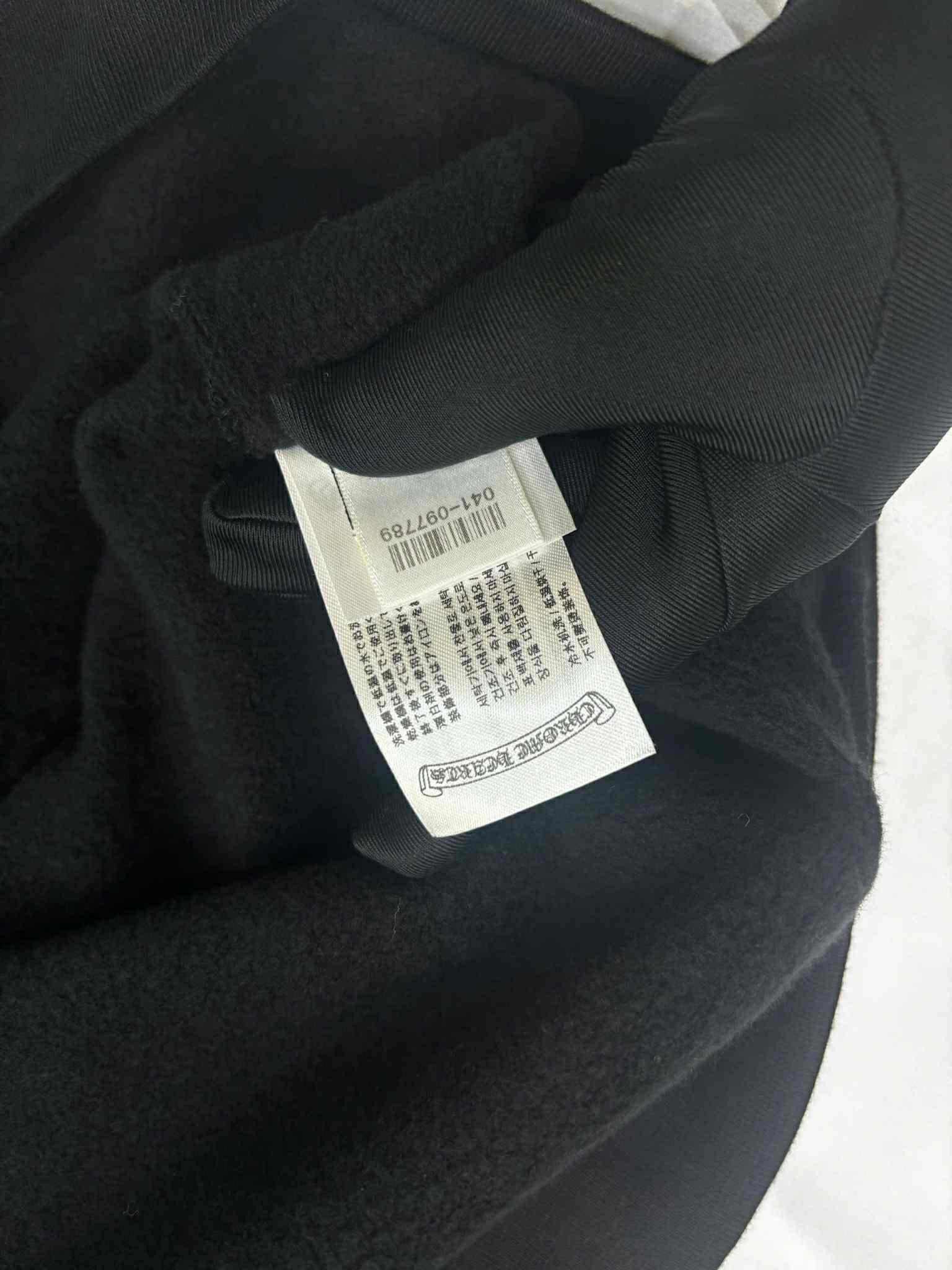 Chrome Hearts Chrome hearts vertical logo hoodie Size US L / EU 52-54 / 3 - 8 Thumbnail