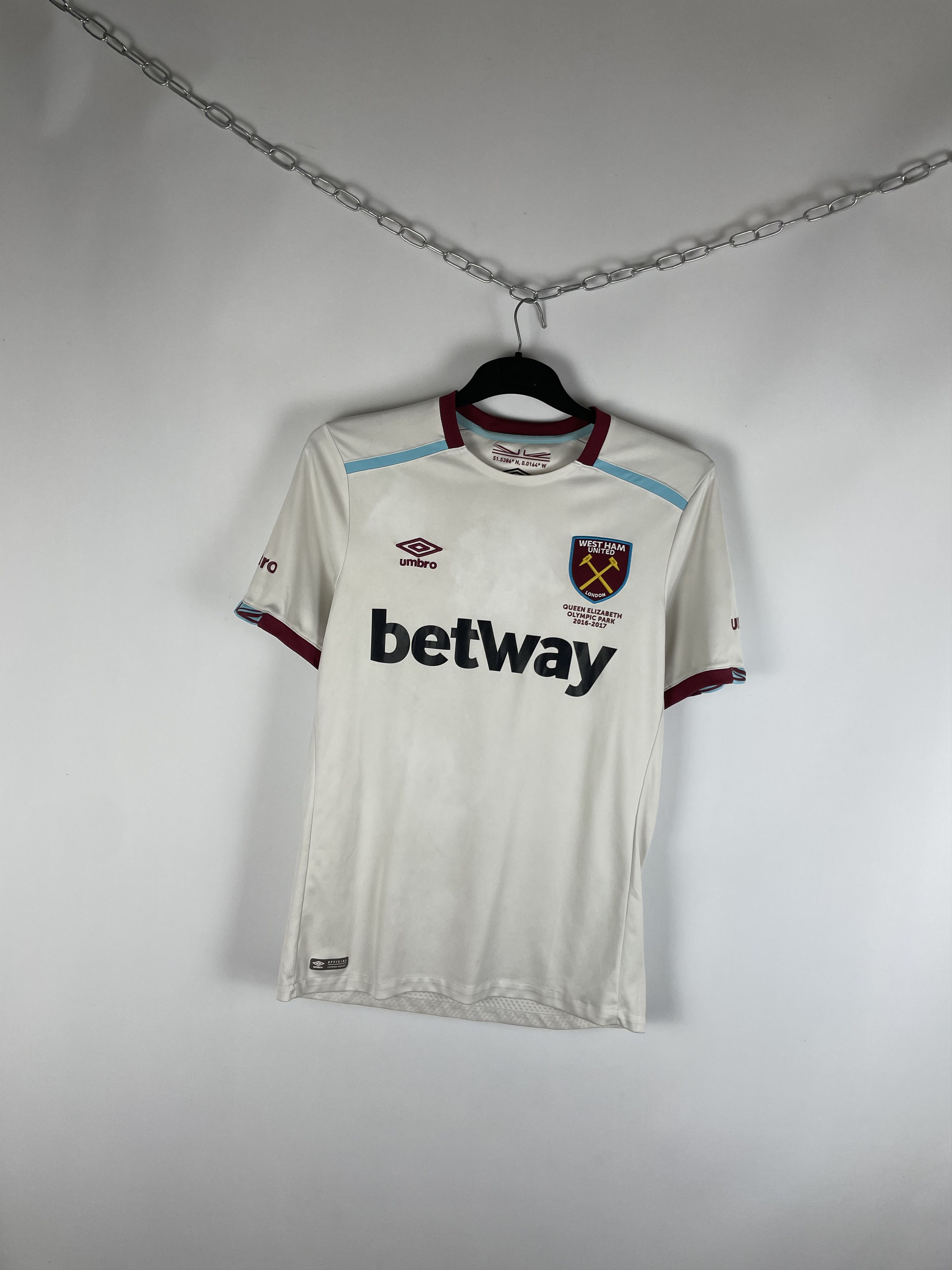 Umbro Umbro West Ham United Jersey Size US M / EU 48-50 / 2 - 2 Thumbnail