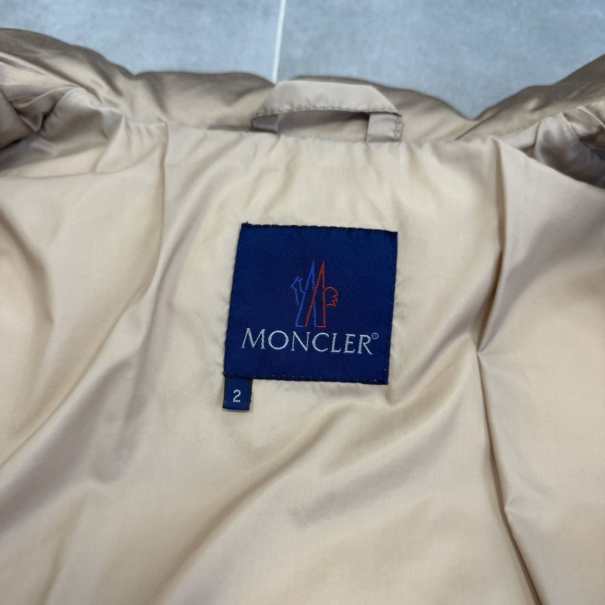 Moncler Vintage Moncler Women Quilted Puffer Down Jacket 90s Size 2 Size M / US 6-8 / IT 42-44 - 20 Thumbnail
