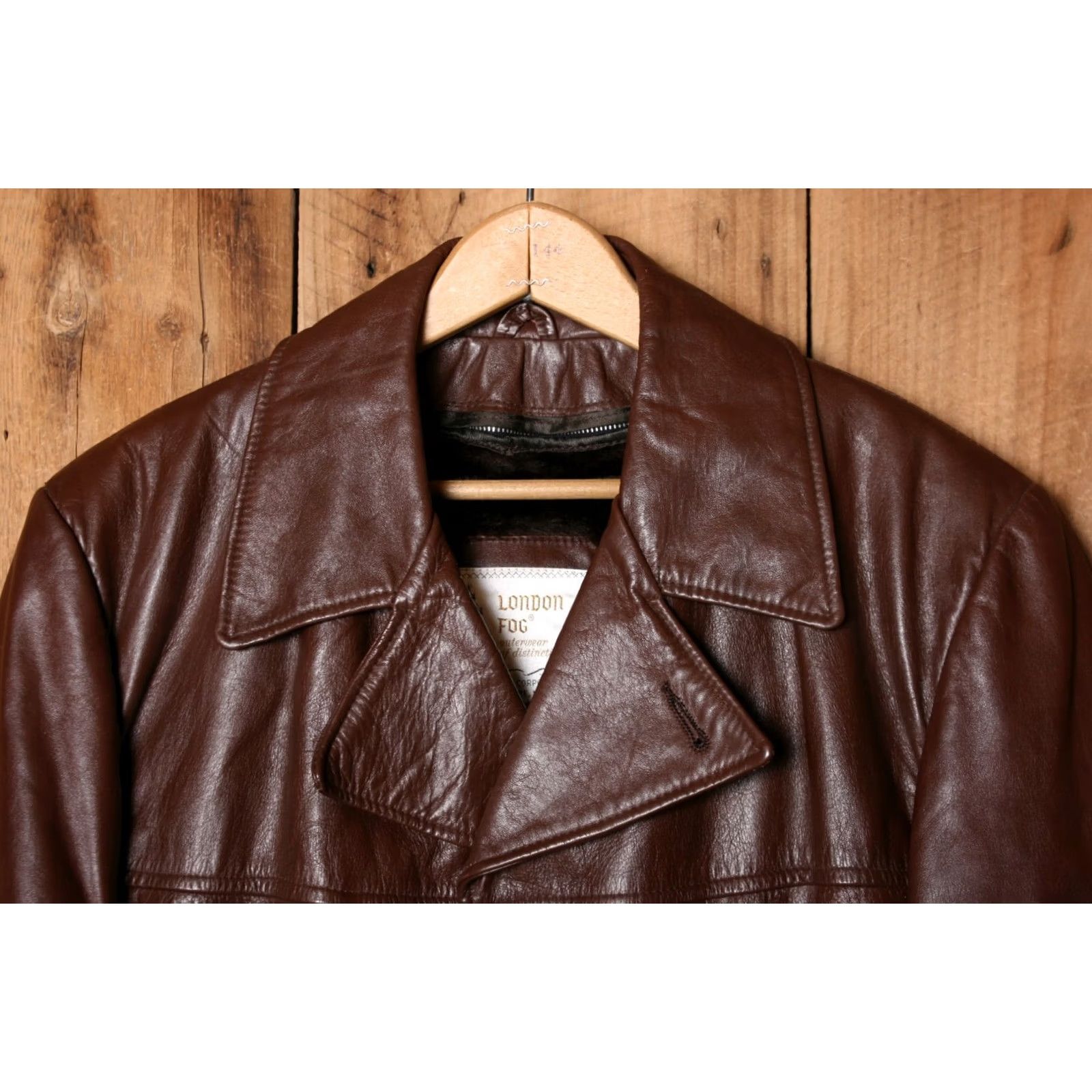 London Fog VINTAGE London Fog Car Coat Leather Brown 42 Men's Sz. 42 Zip-Out Faux Fur Liner Coat Brown Leather Car Coat Mens 42 Vintage London Fog Size US XS / EU 42 / 0 - 2 Thumbnail