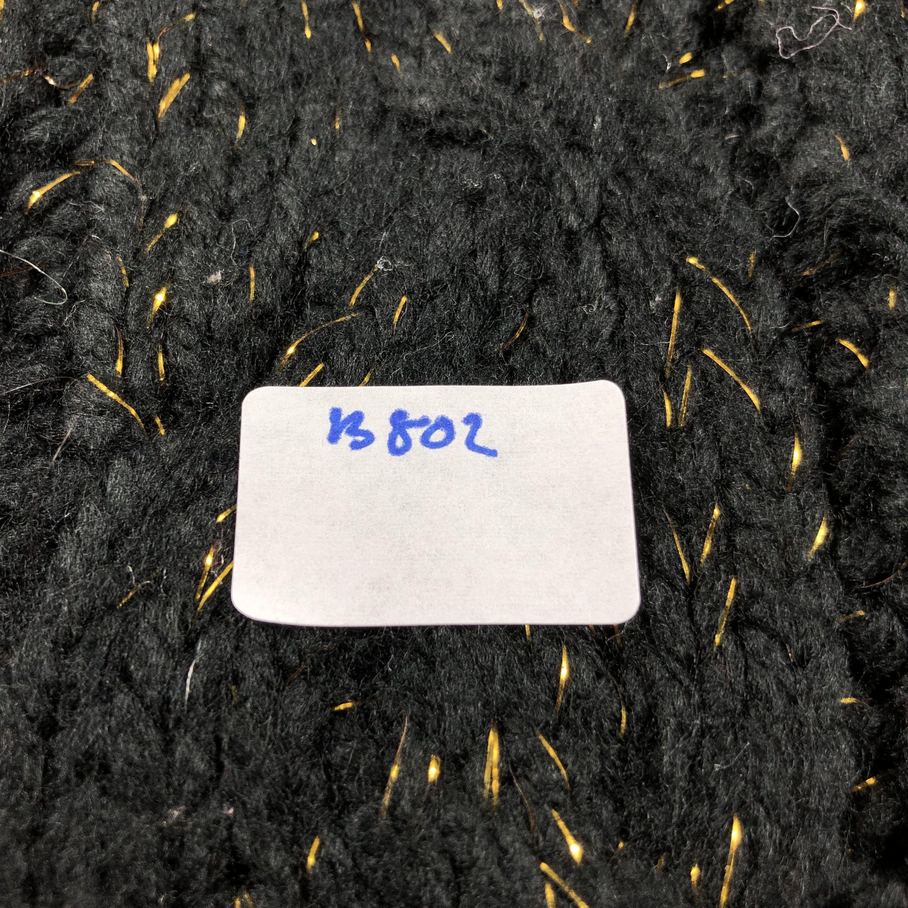 Vintage Escobaria Cable Knit Earflap Bobble Beanie Snowcap B802 Size ONE SIZE - 8 Thumbnail