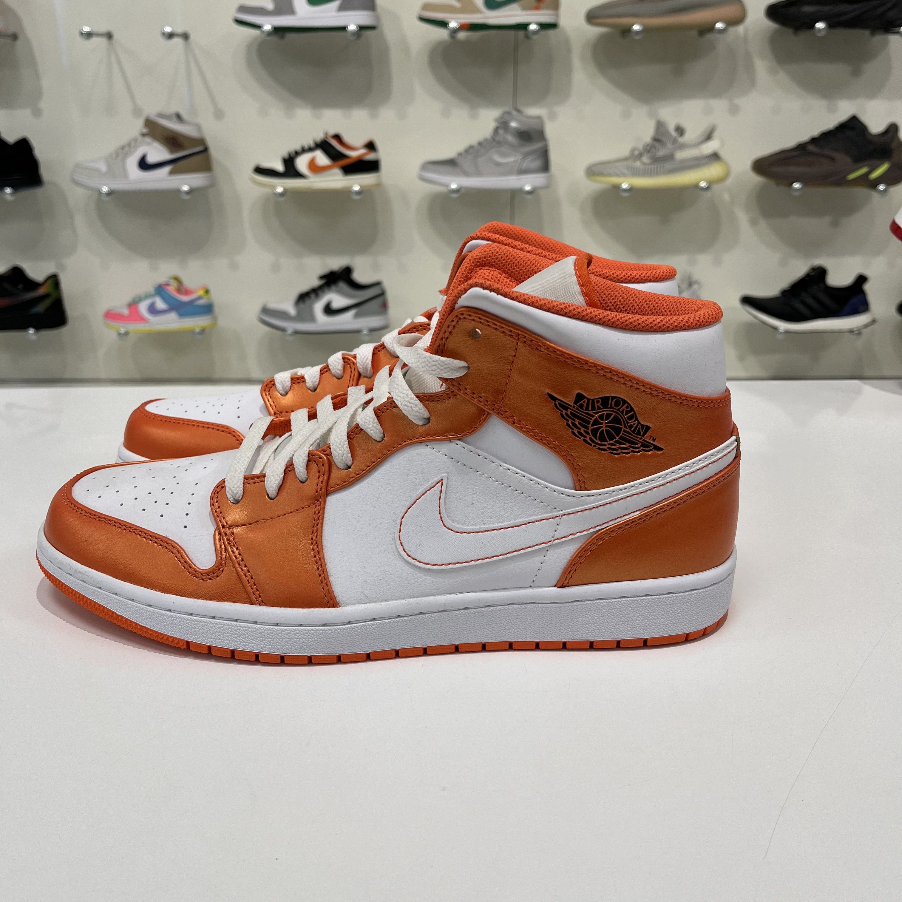 Nike Air Jordan 1 Mid Metallic Orange Size US 12.5 / EU 45-46 - 2 Thumbnail