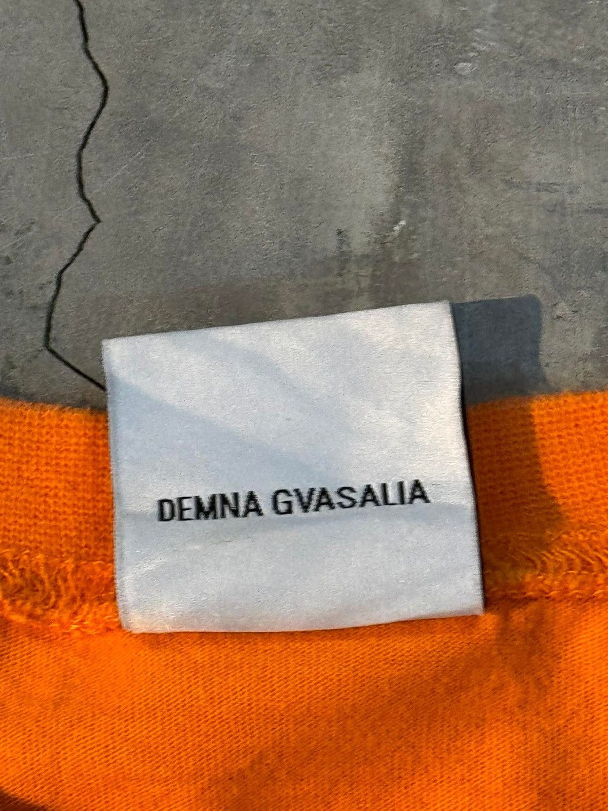 Vetements Vetements Staff 3M reflective Oversized tee Size US S / EU 44-46 / 1 - 11 Thumbnail