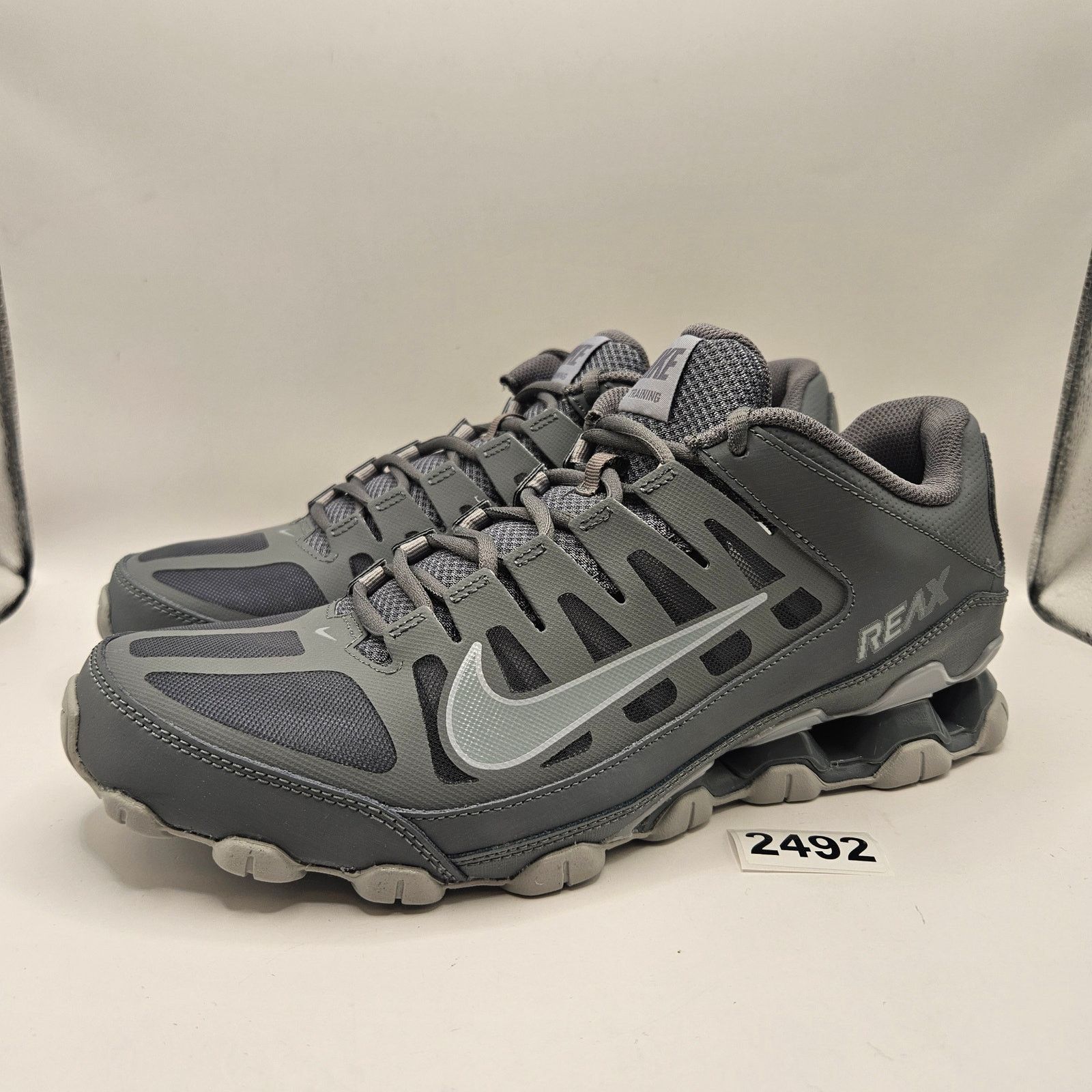 Nike NIKE MEN'S 11 REAX 8 TR COOL GREY PLATINUM NWOB 621716-010 Size US 11 / EU 44 - 1 Thumbnail